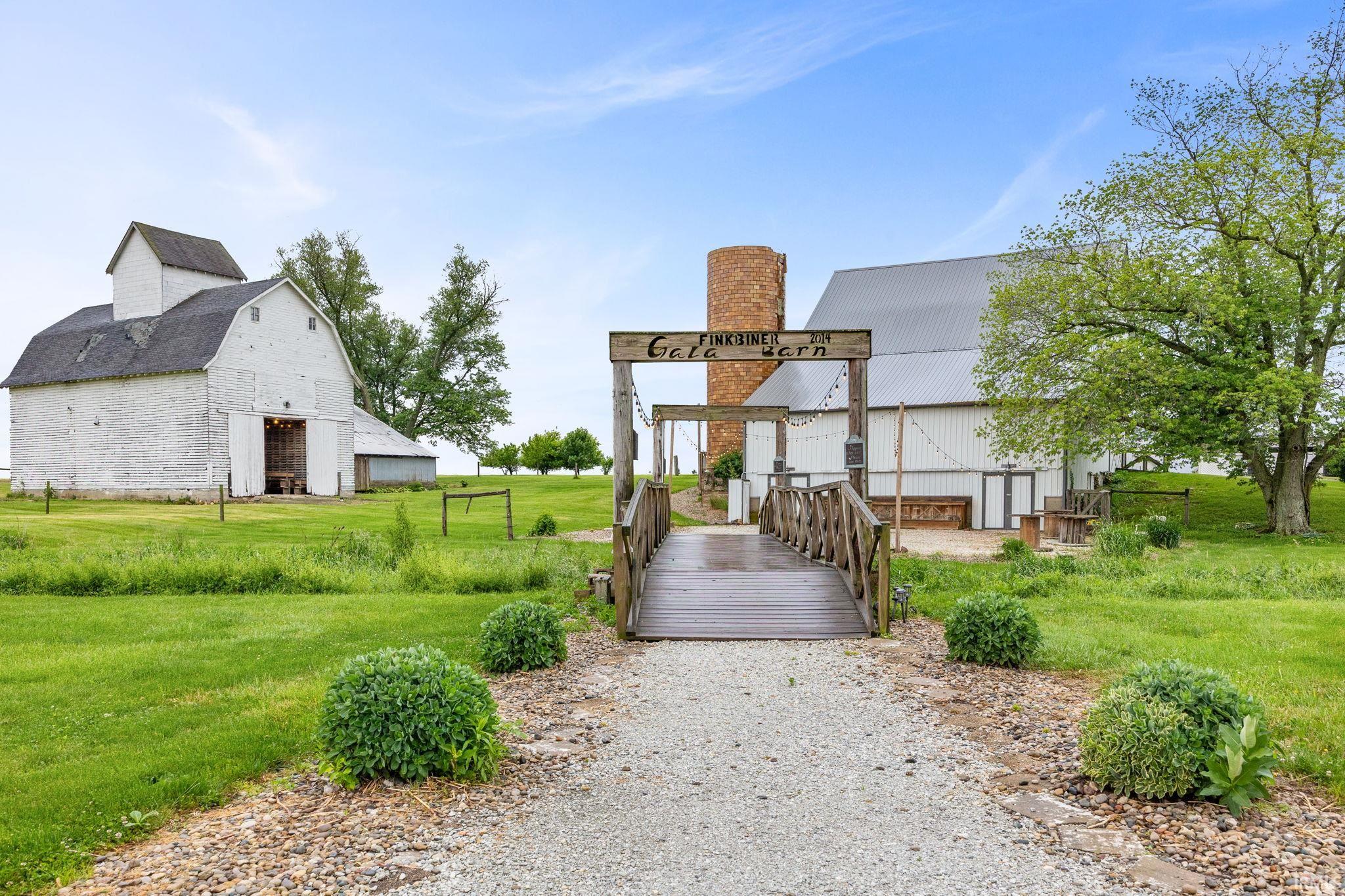 Homes for sale in Veedersburg, IN | 2019 E 400 S, Veedersburg, IN 47987 | MLS# 202519407