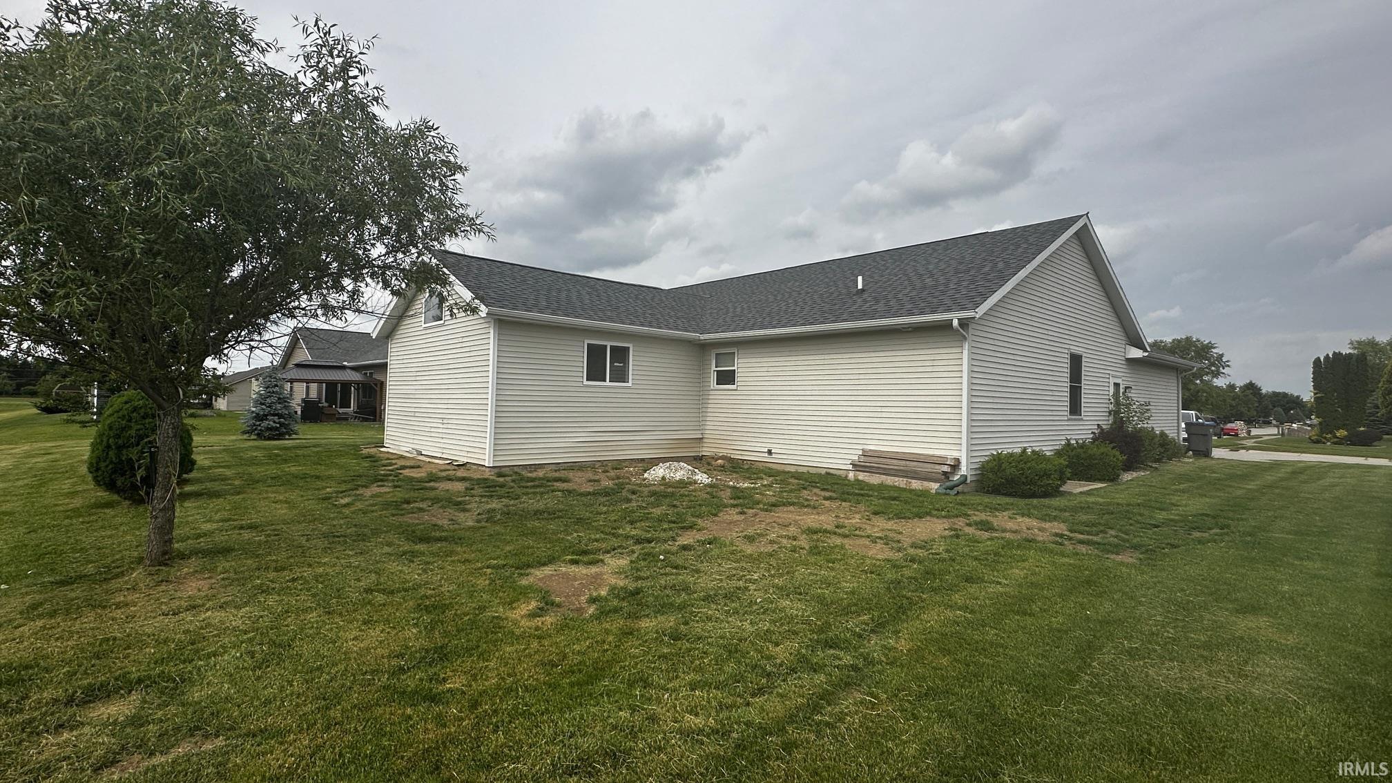 Photo 7 of 1237 Northstone Road