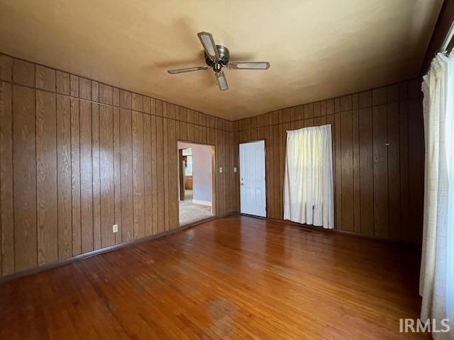 Photo 3 of 1242 Edwin Street