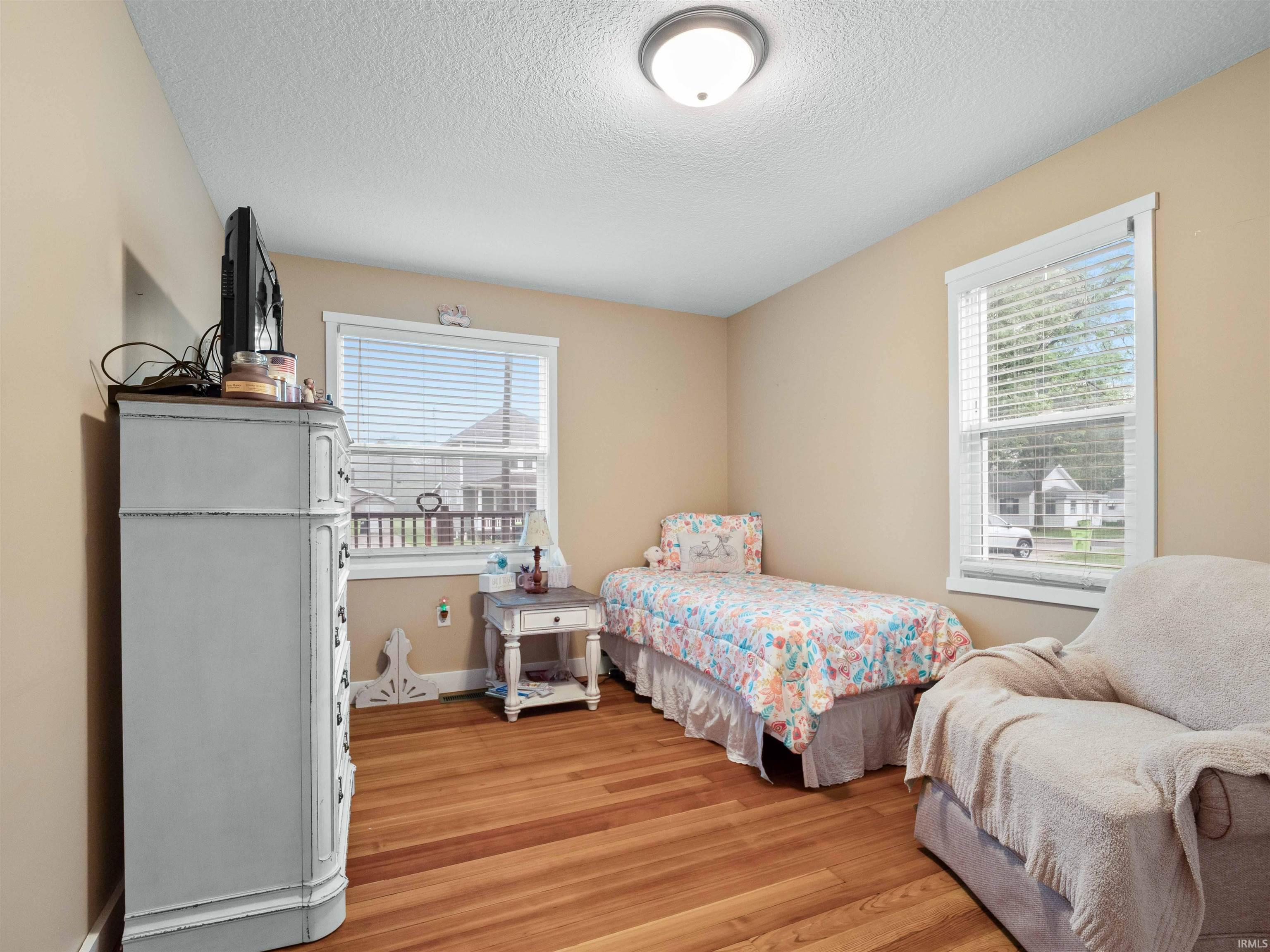 Photo 17 of 1346 Grayston Avenue