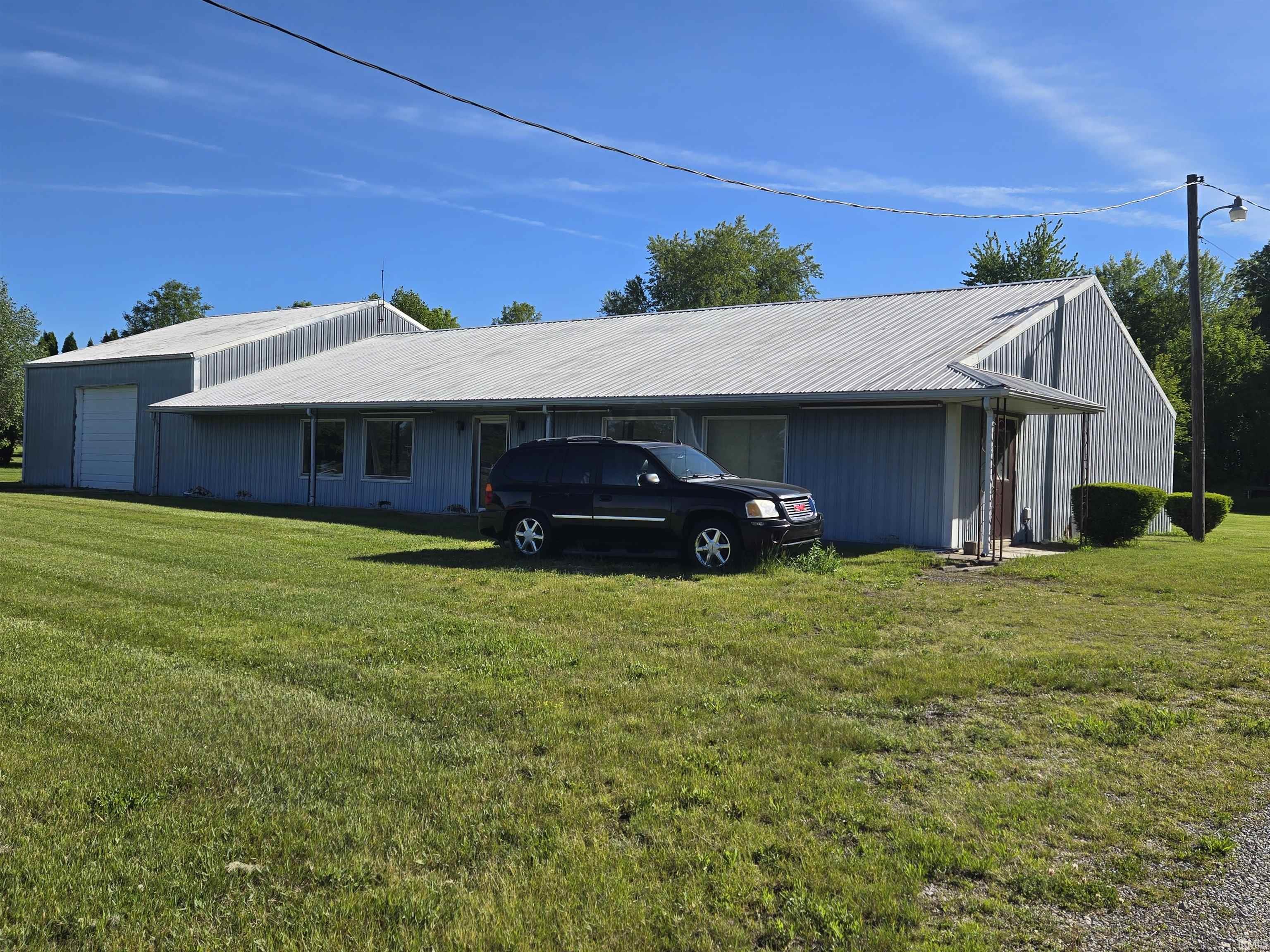 985 S Us 33 Highway