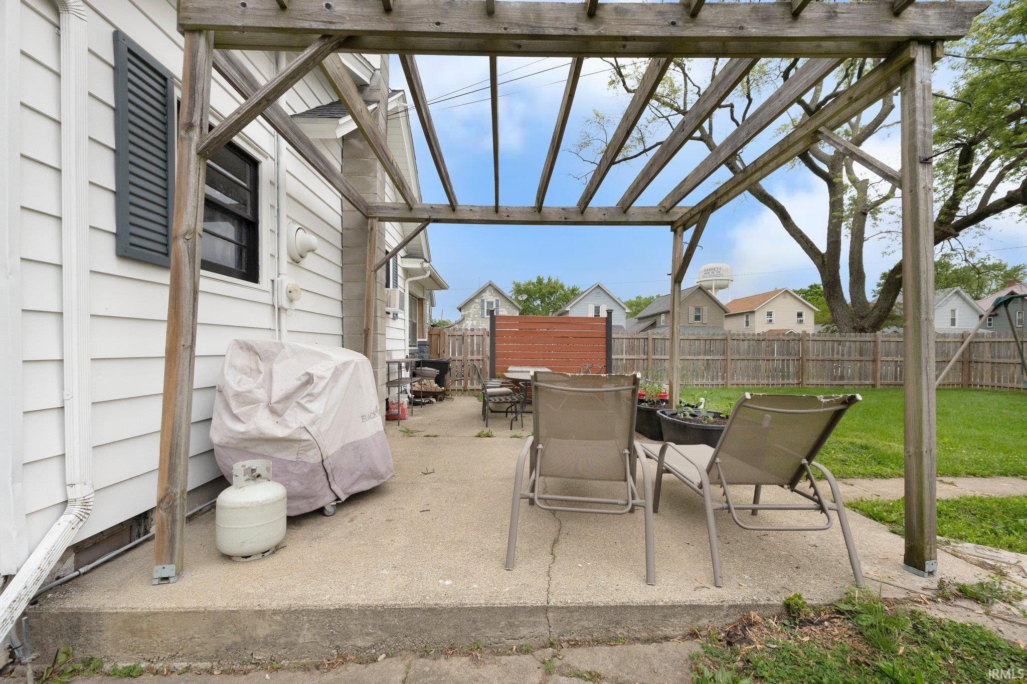 Property Photo 32