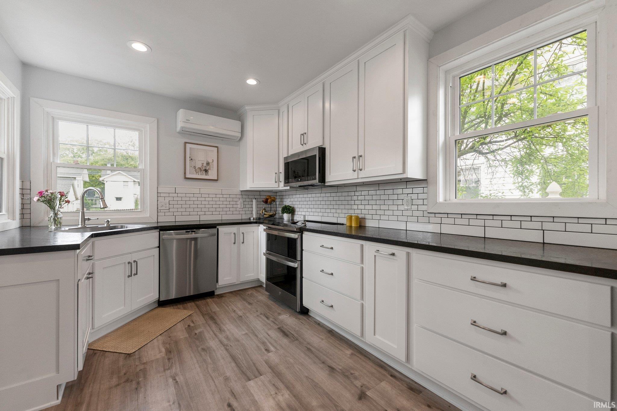 Photo 17 of 2215 Kensington Boulevard