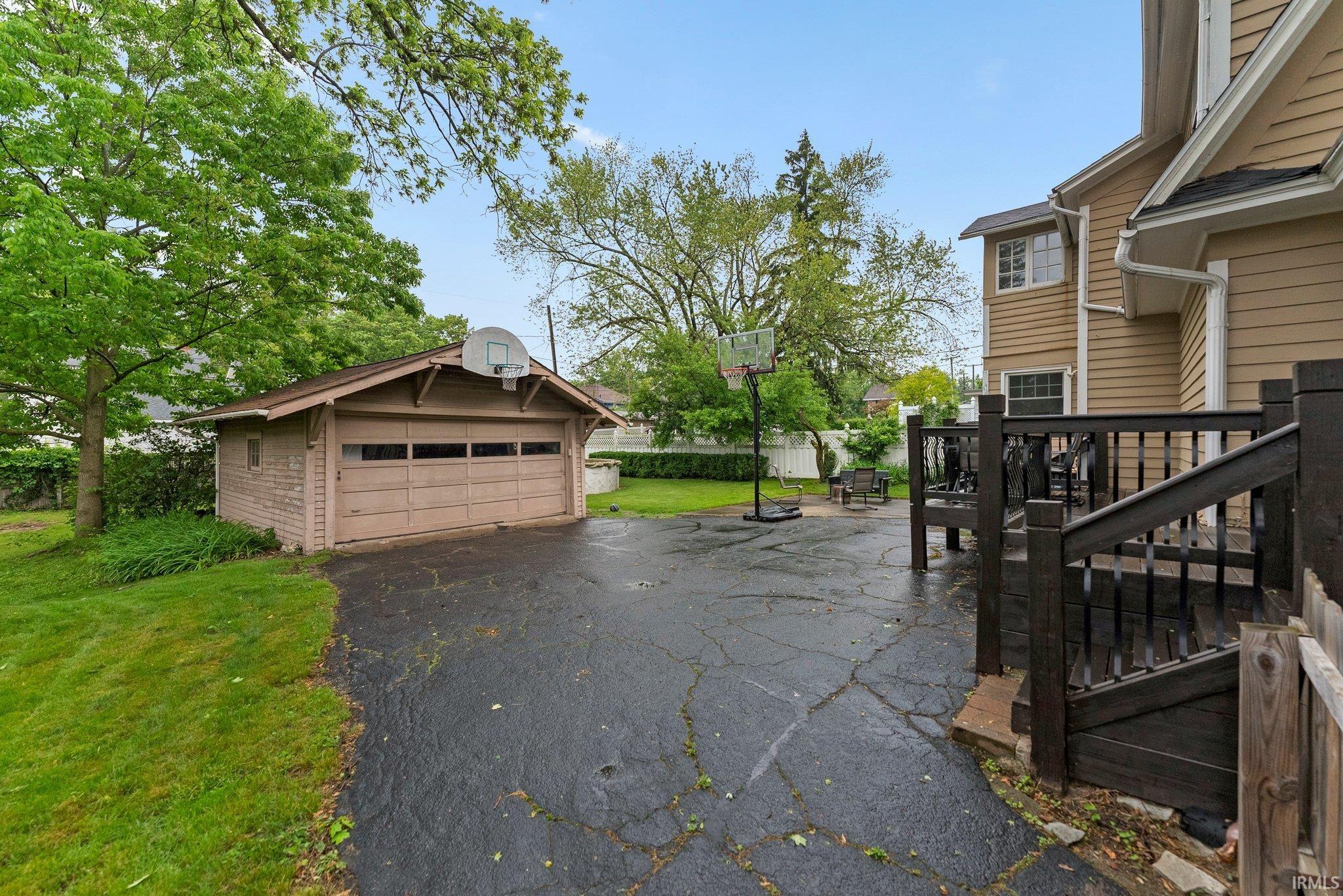 Photo 32 of 2215 Kensington Boulevard