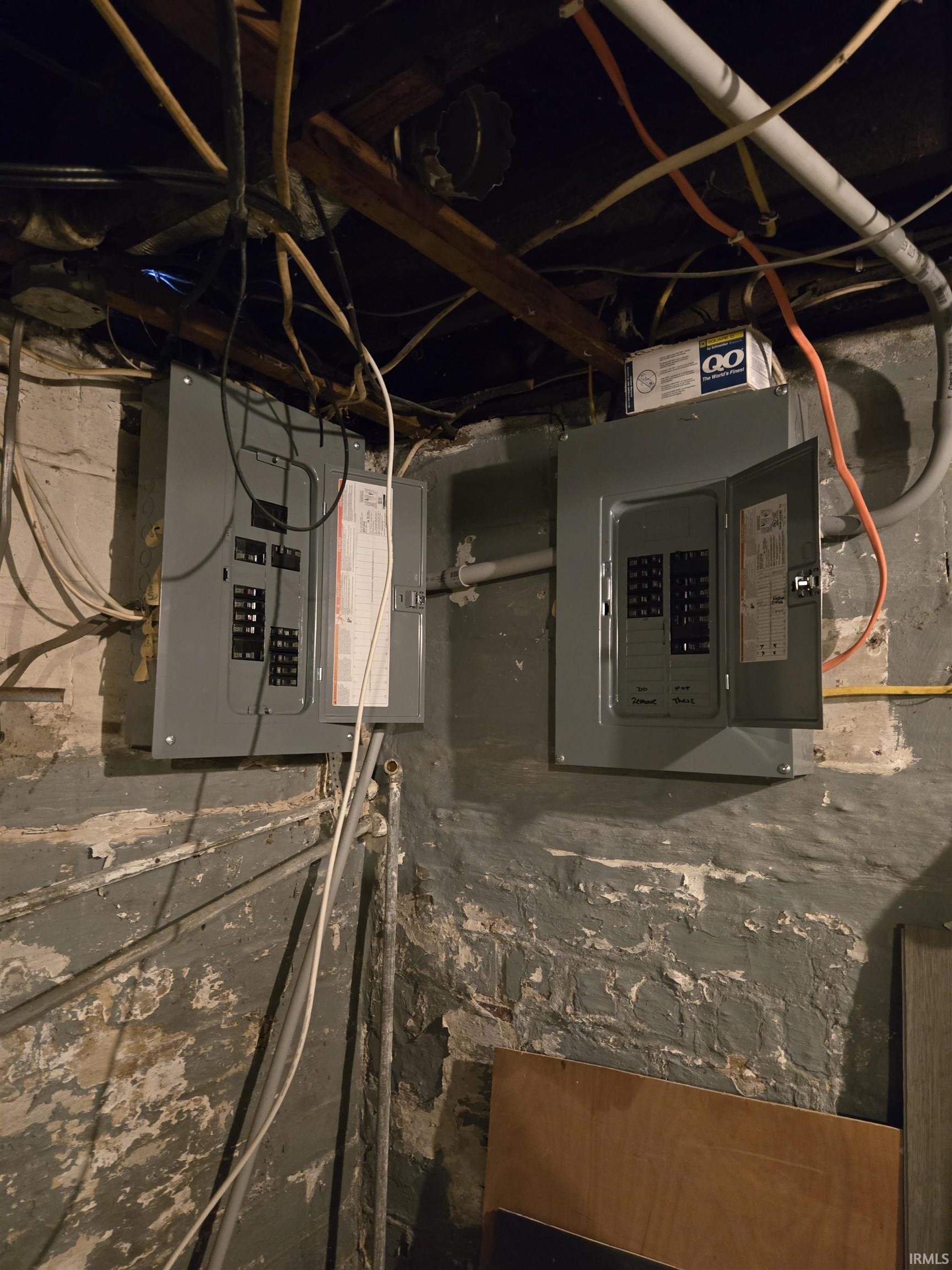 Homes for sale in Vincennes, IN | 910 Ridgeway Ave, Vincennes, IN 47591 | MLS# 202519577