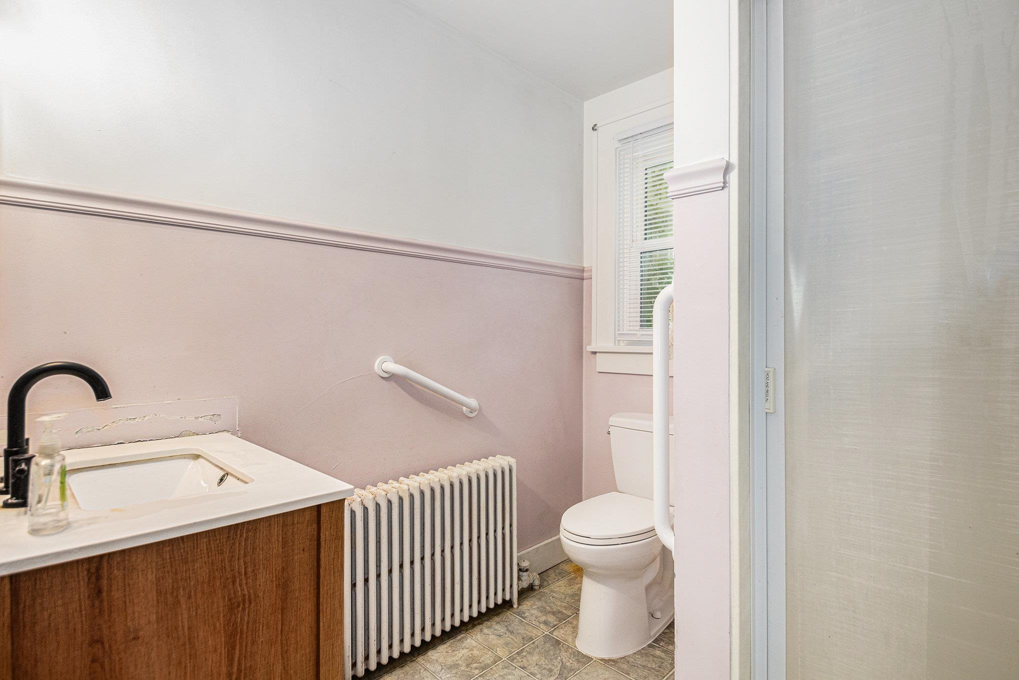 Photo 14 of 904 S 7Th Street