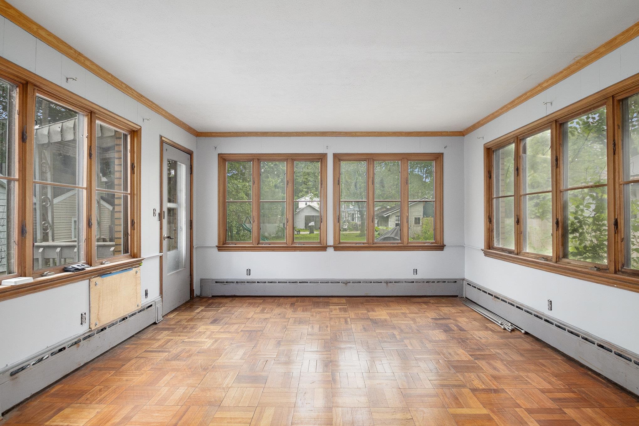 Photo 7 of 904 S 7Th Street