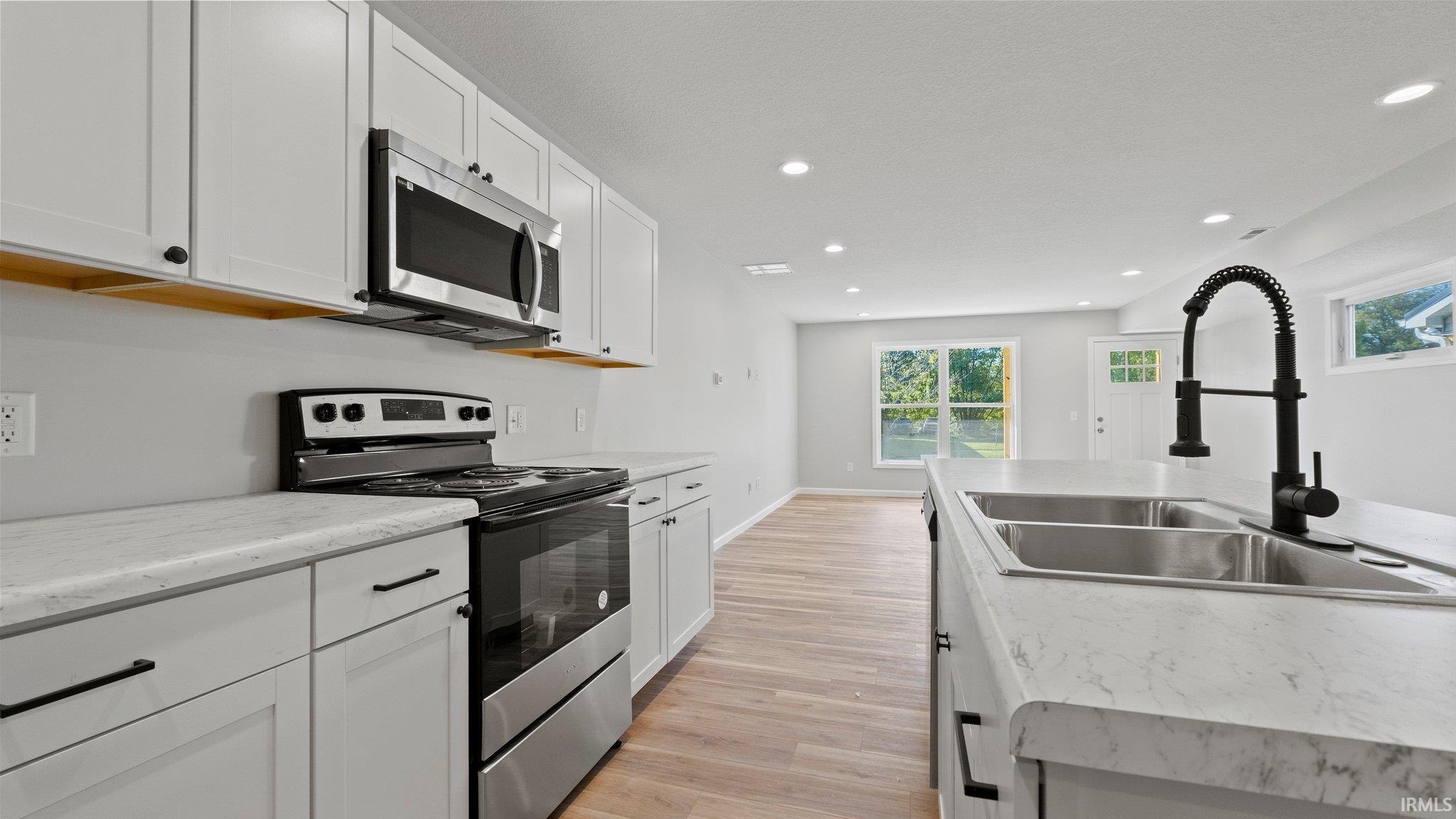 Photo 11 of 2501 S Hanna Street