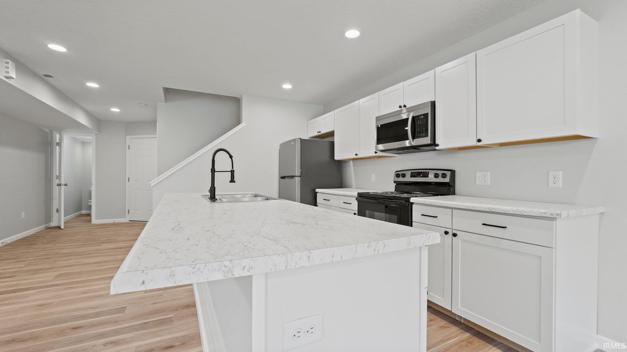 Photo 8 of 2501 S Hanna Street