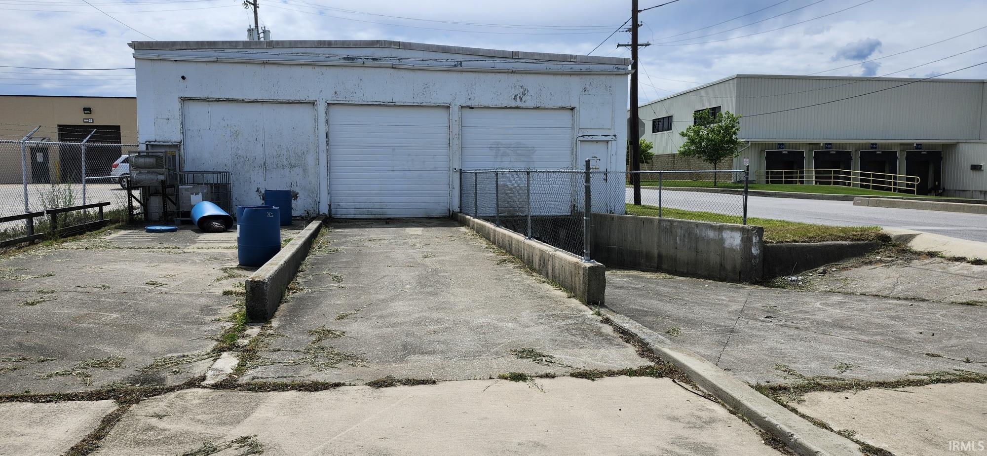 Photo 4 of 2026 Sterling Avenue
