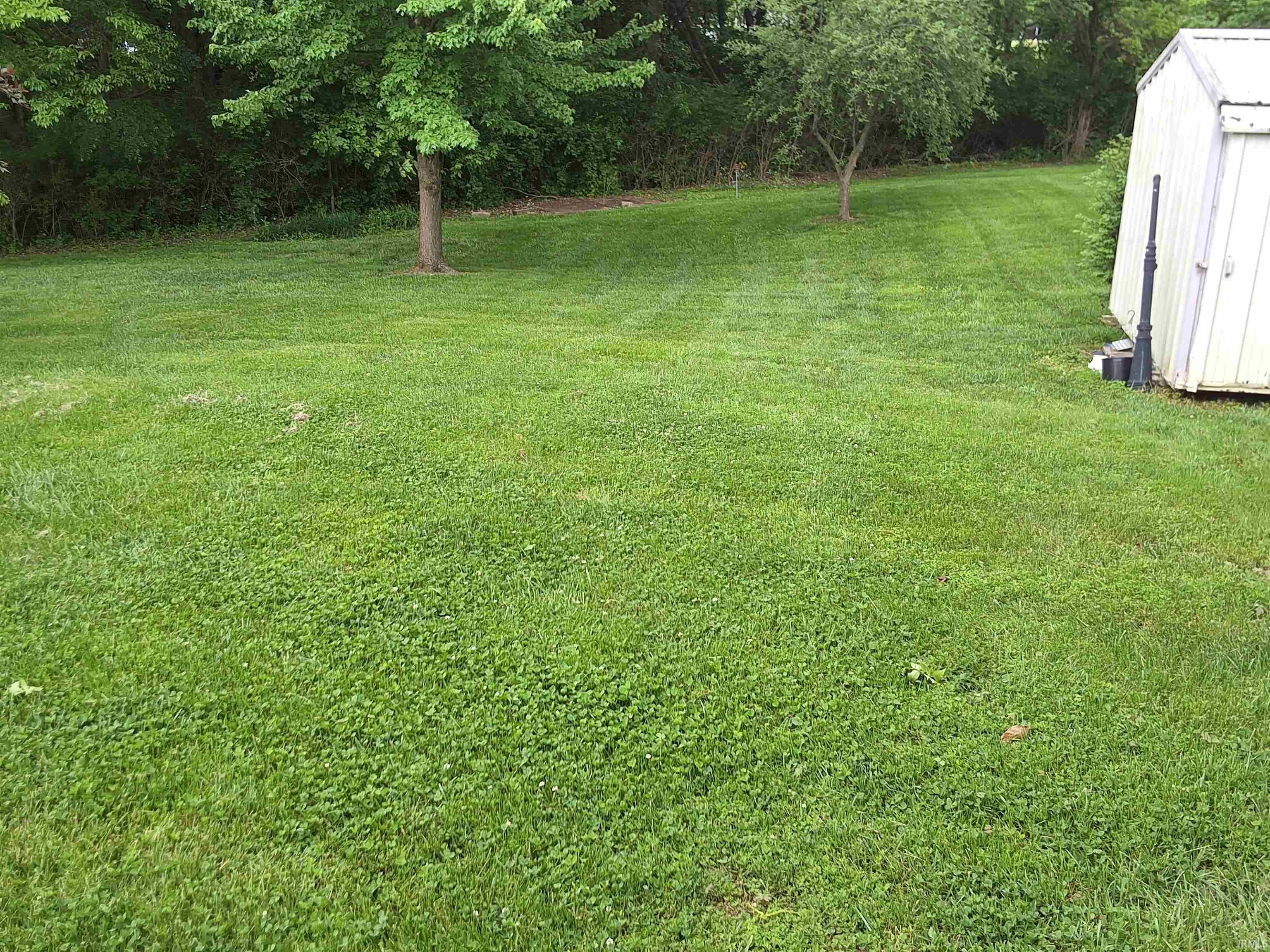 Homes for sale in Loogootee, IN | 5454 Ski Dr Dr, Loogootee, IN 47553 | MLS# 202519693