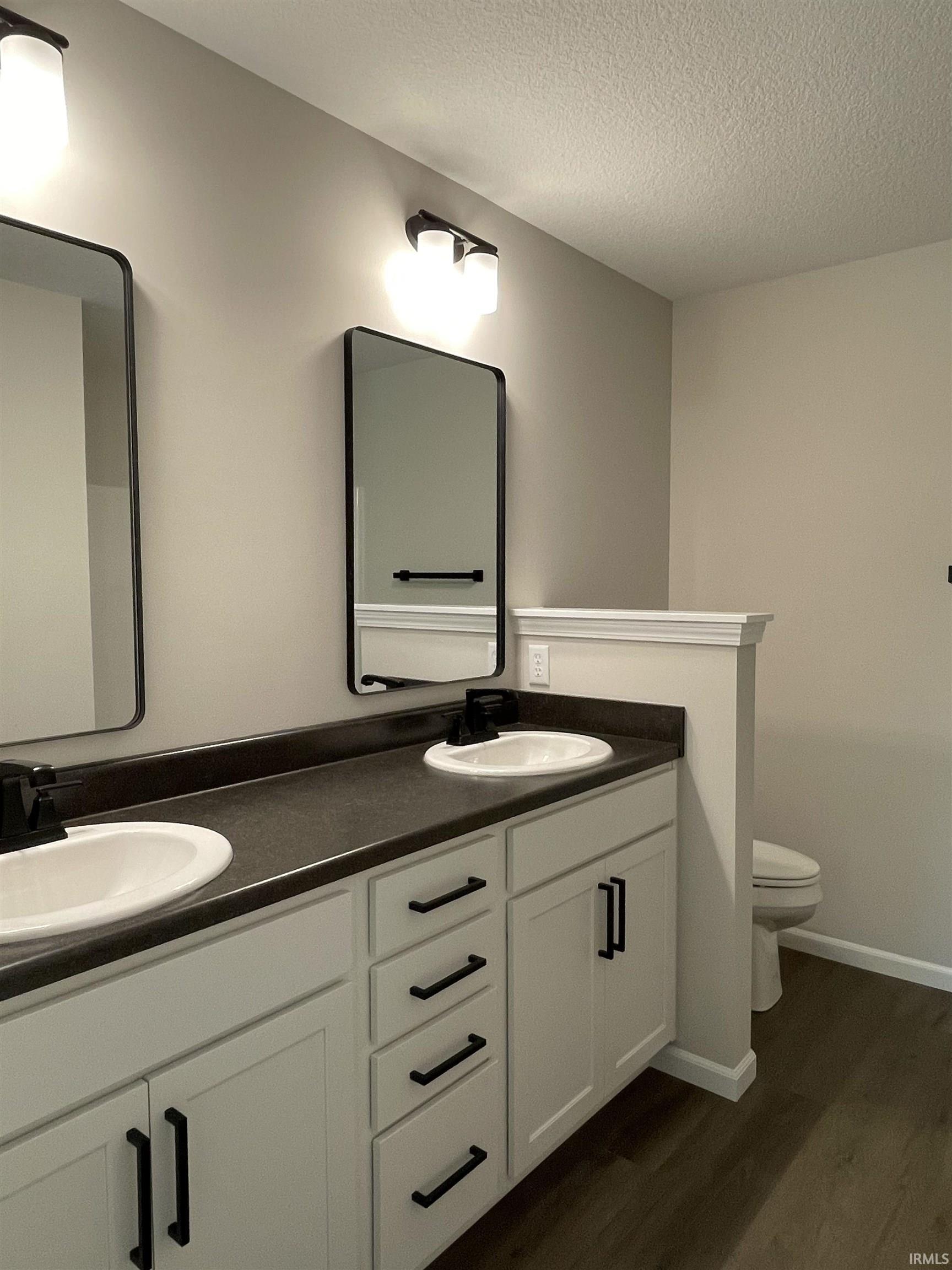 Homes for sale in Fort Wayne, IN | 8256 Catberry Trl, Fort Wayne, IN 46804 | MLS# 202519774