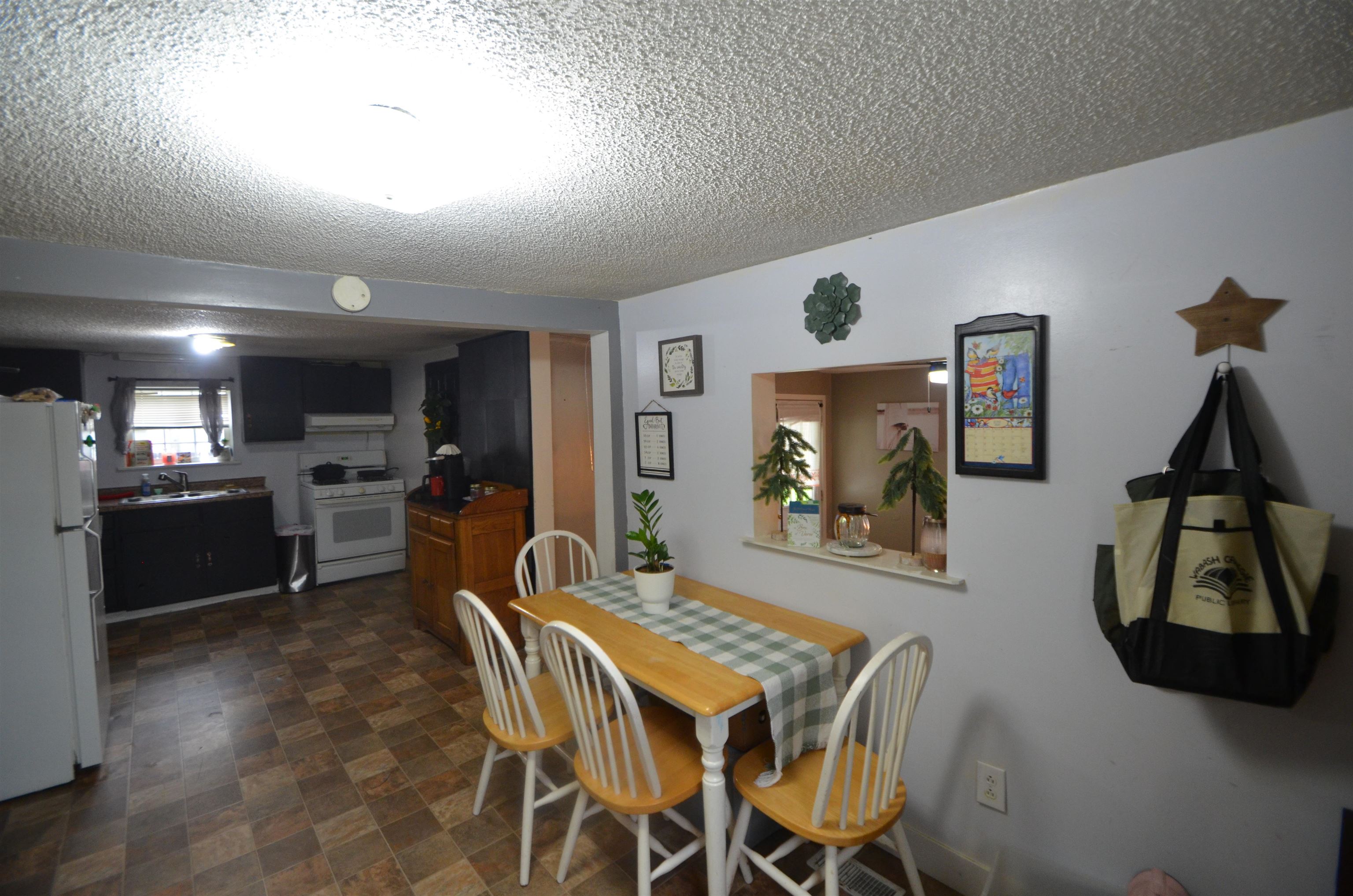 Photo 5 of 1541 Garfield Street