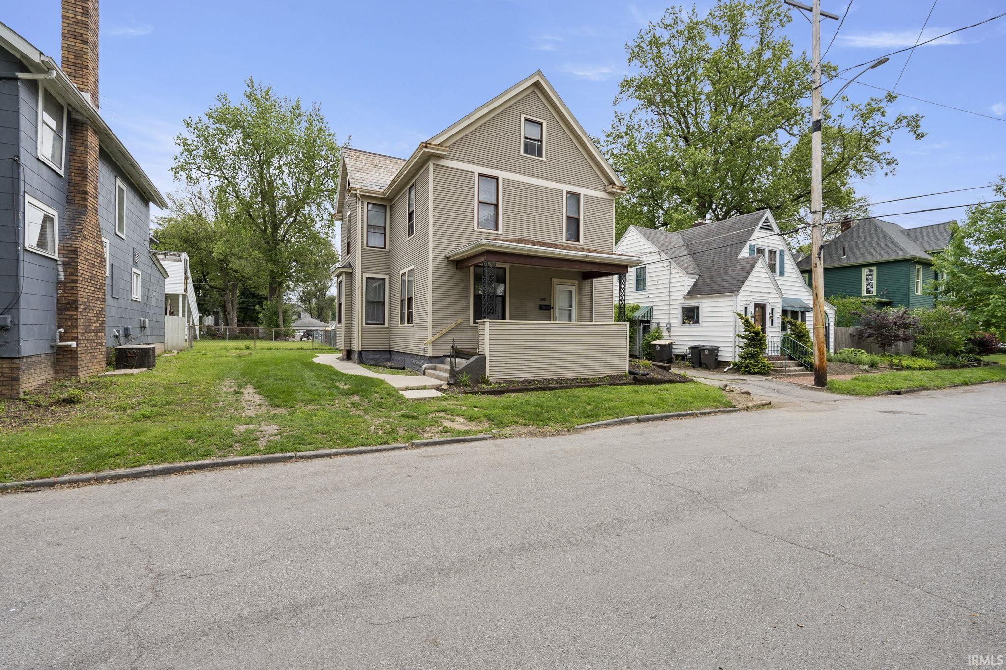 Photo 1 of 1018 Loree Street