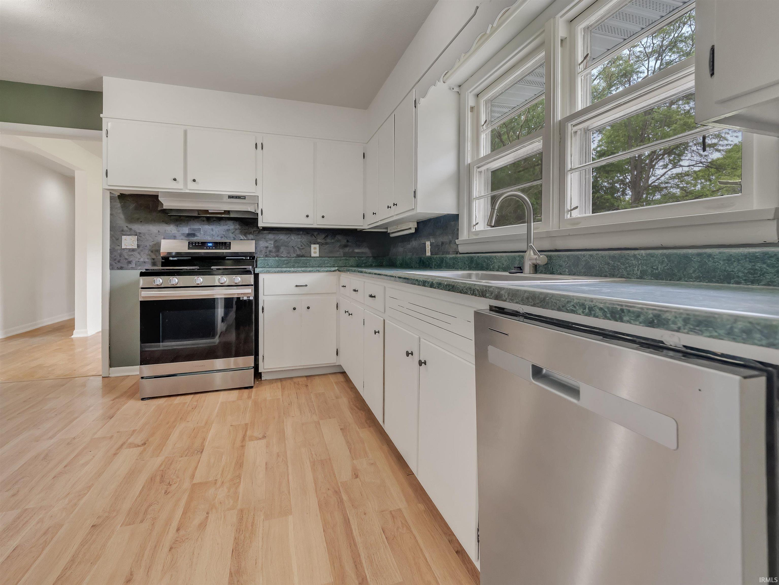 Photo 12 of 2425 Beineke Drive