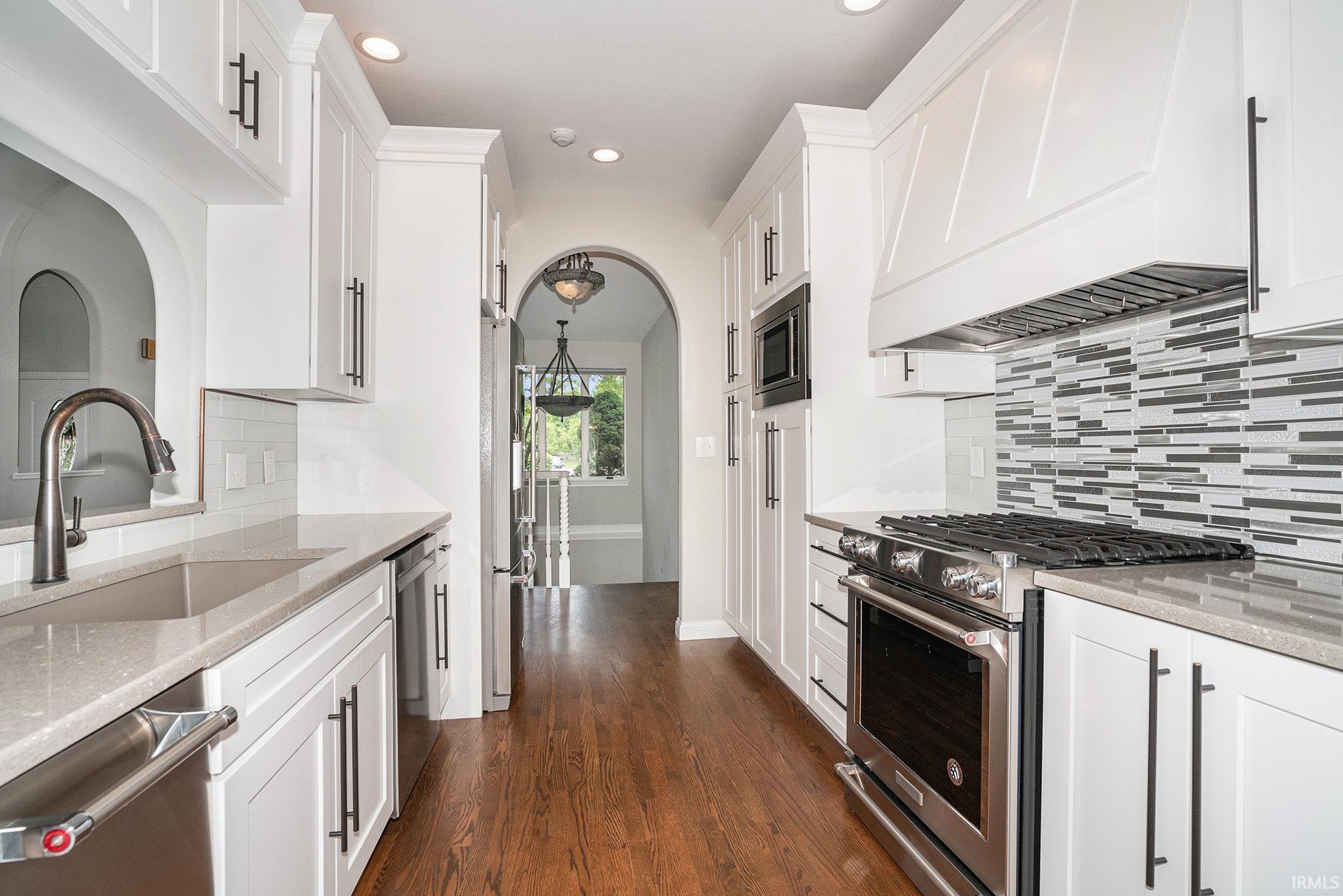 Photo 9 of 20870 N River Ridge Drive