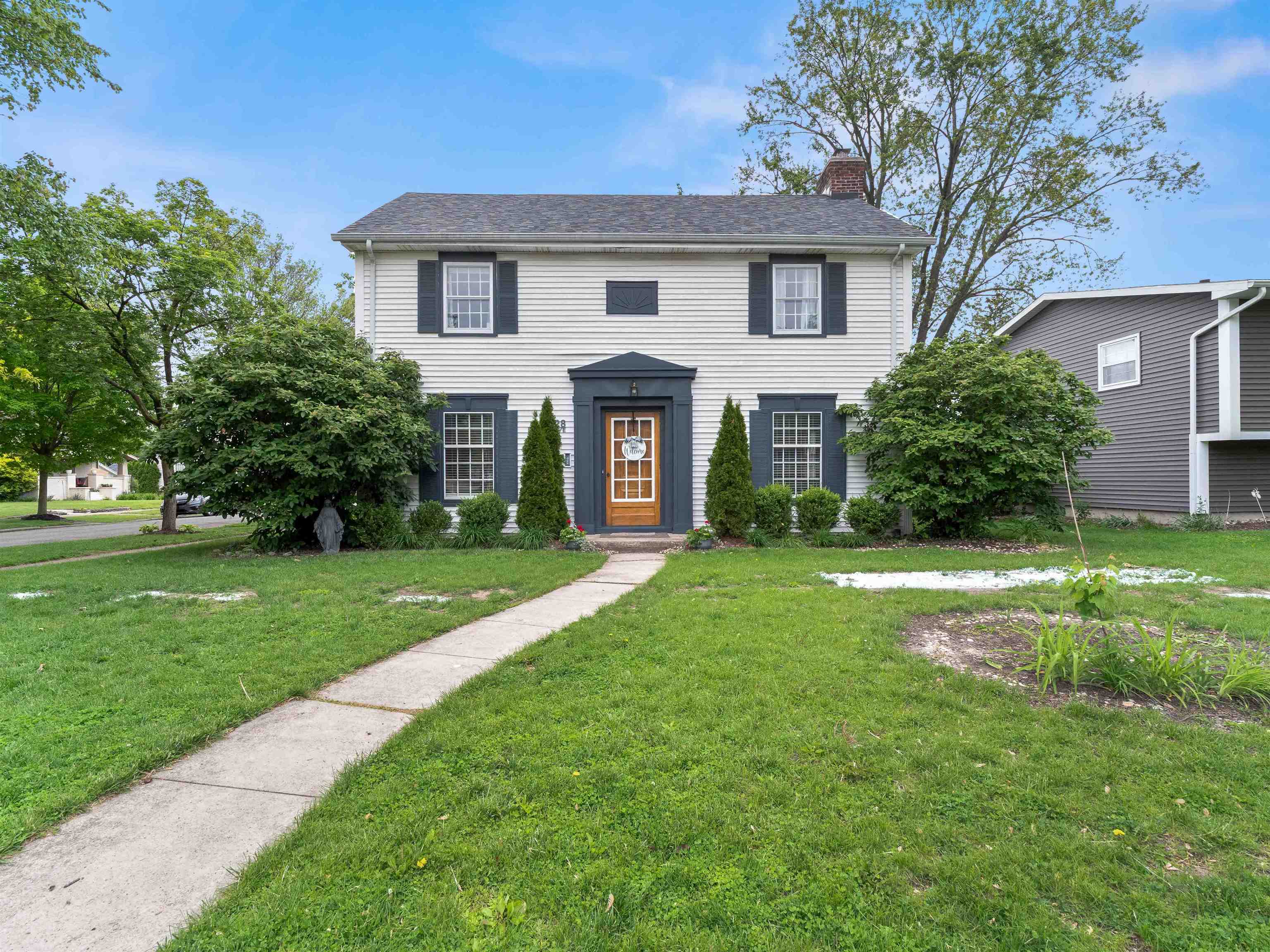 2728 East Drive, located in Driving Park Neighborhood.