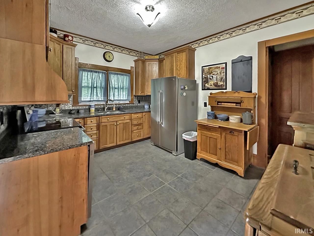 Homes for sale in Mulberry, IN | 203 W Jackson St, Mulberry, IN 46058 | MLS# 202519987