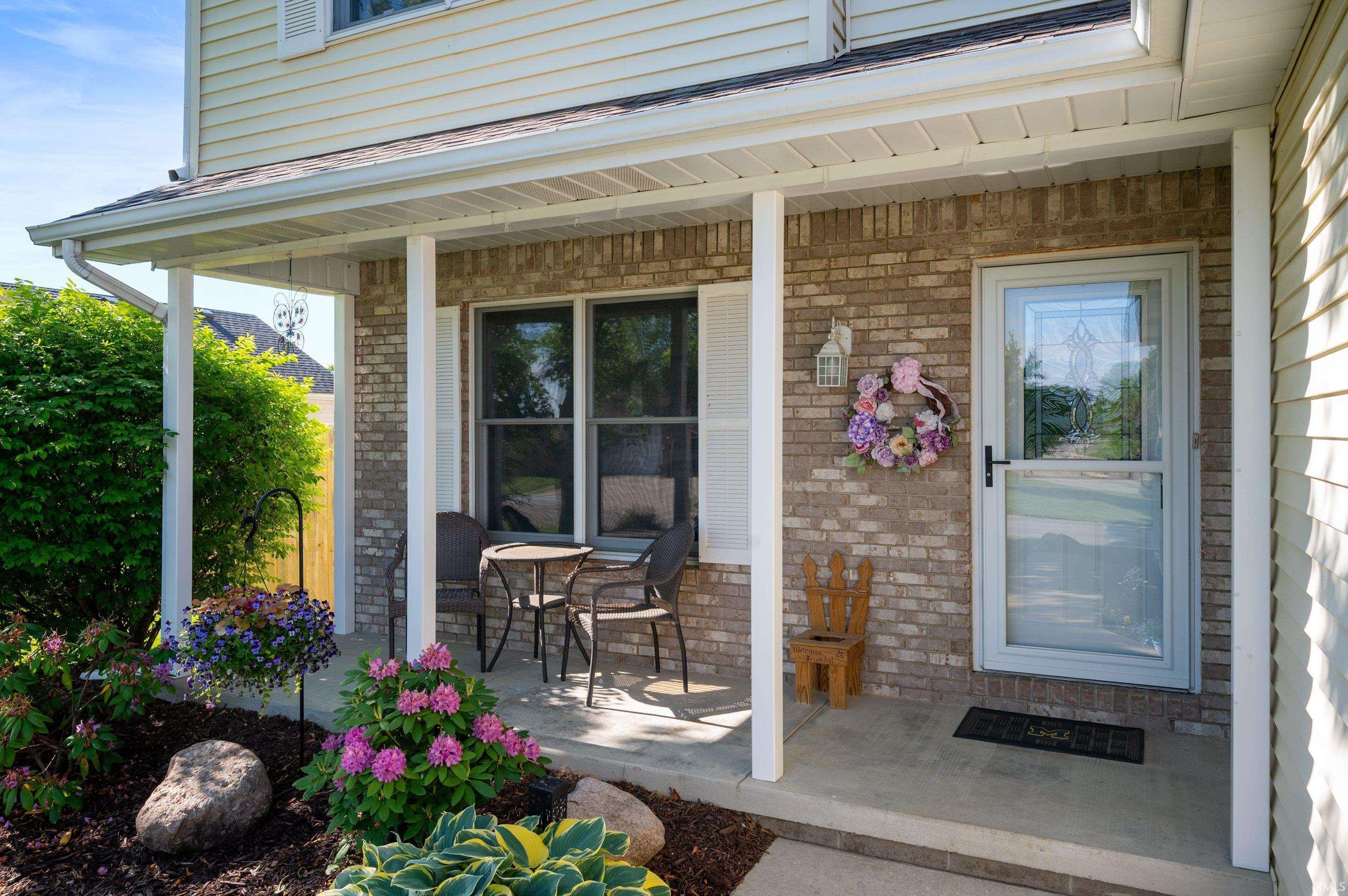 Homes for sale in Yorktown, IN | 7805 W Kennedy Pkwy, Yorktown, IN 47396 | MLS# 202520027