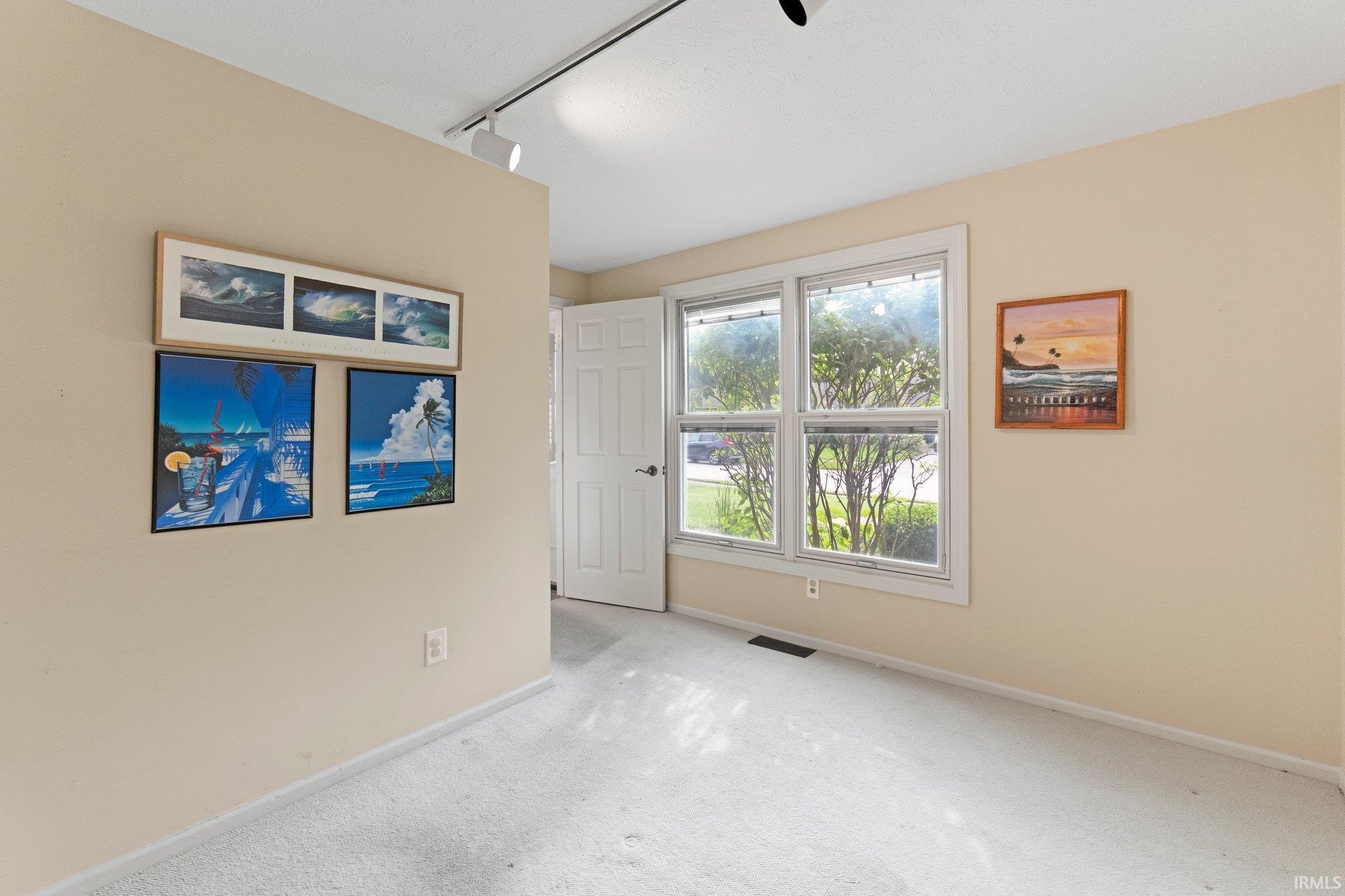 Photo 4 of 5725 Millbridge Court