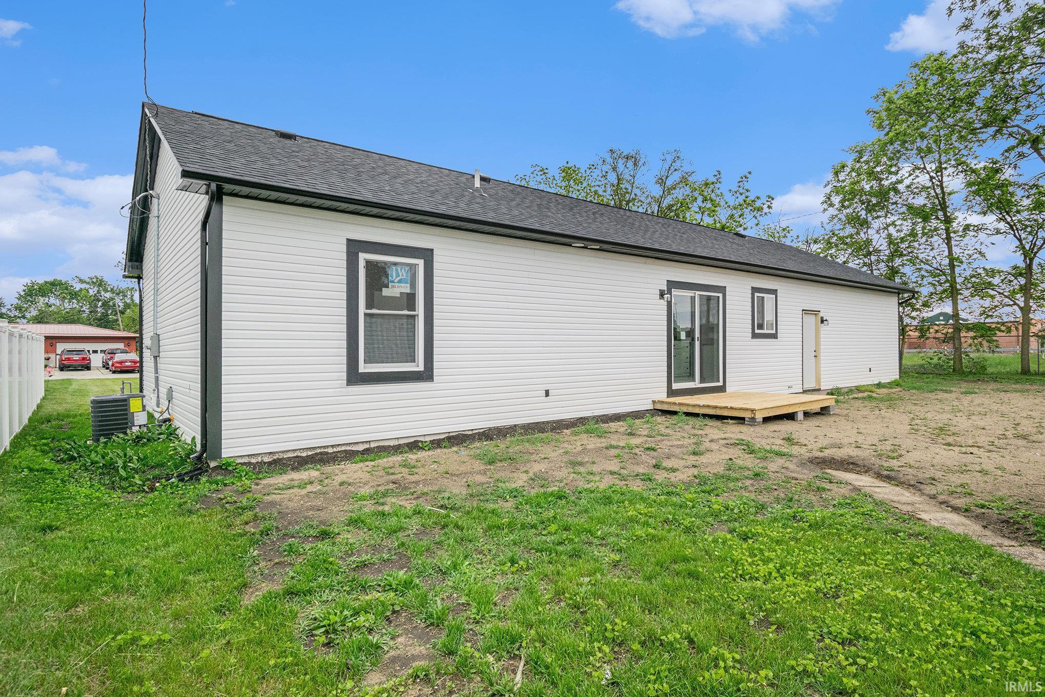 Photo 5 of 2329 Aurora Avenue