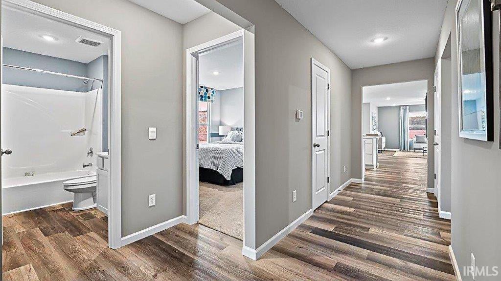 Photo 14 of 5016 Beechmont Lane