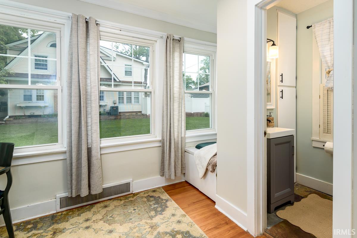 Photo 10 of 4315 Drury Lane