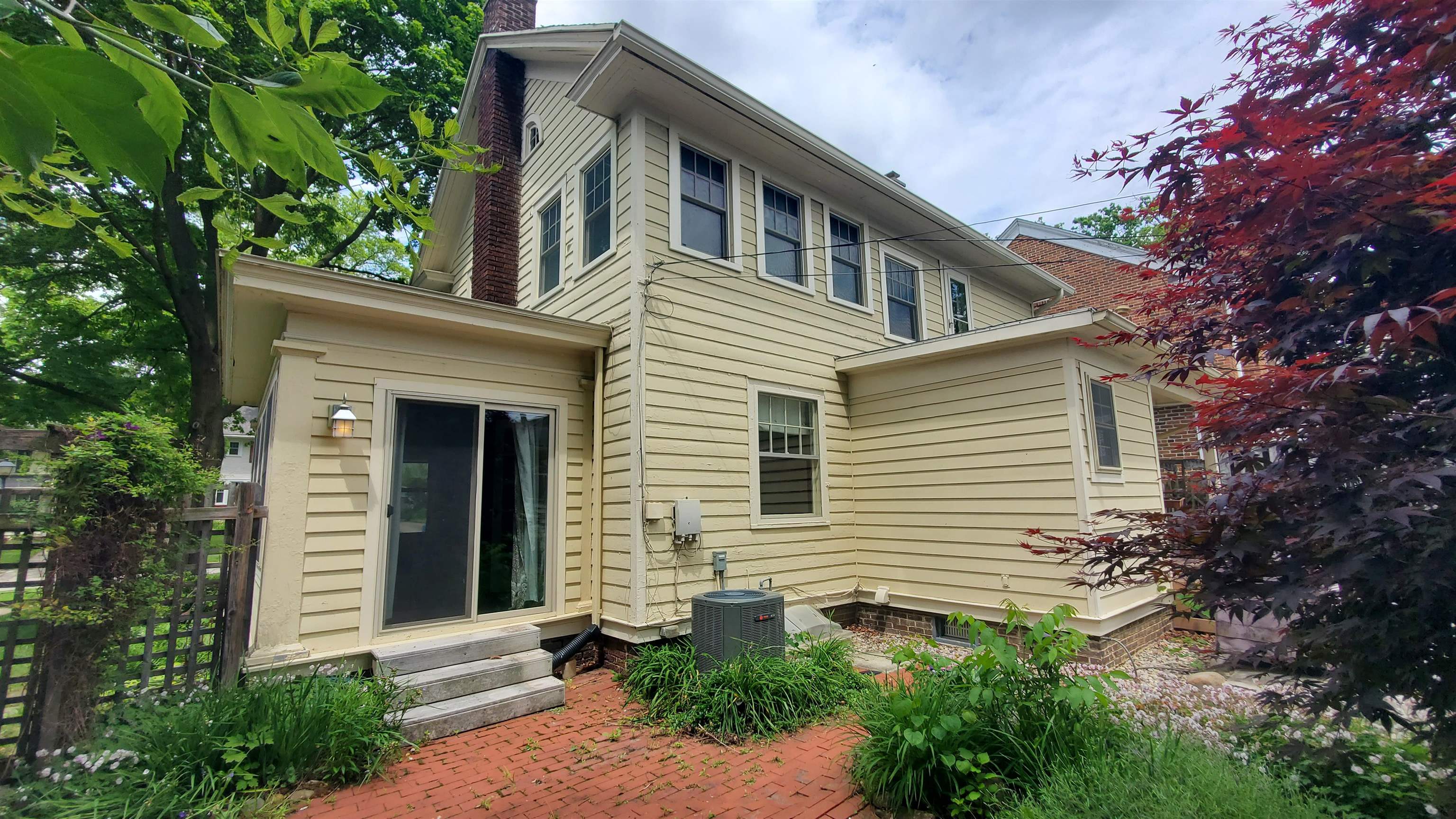 Photo 32 of 447 Englewood Court