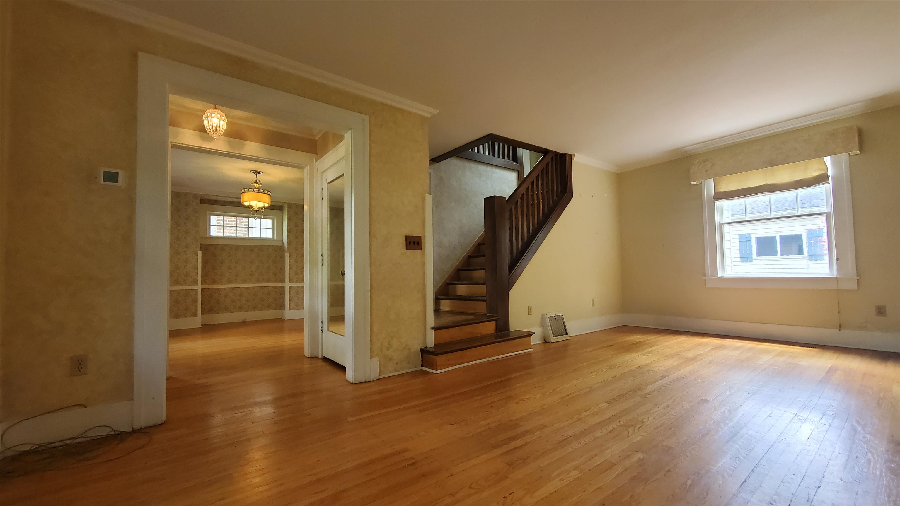Photo 8 of 447 Englewood Court