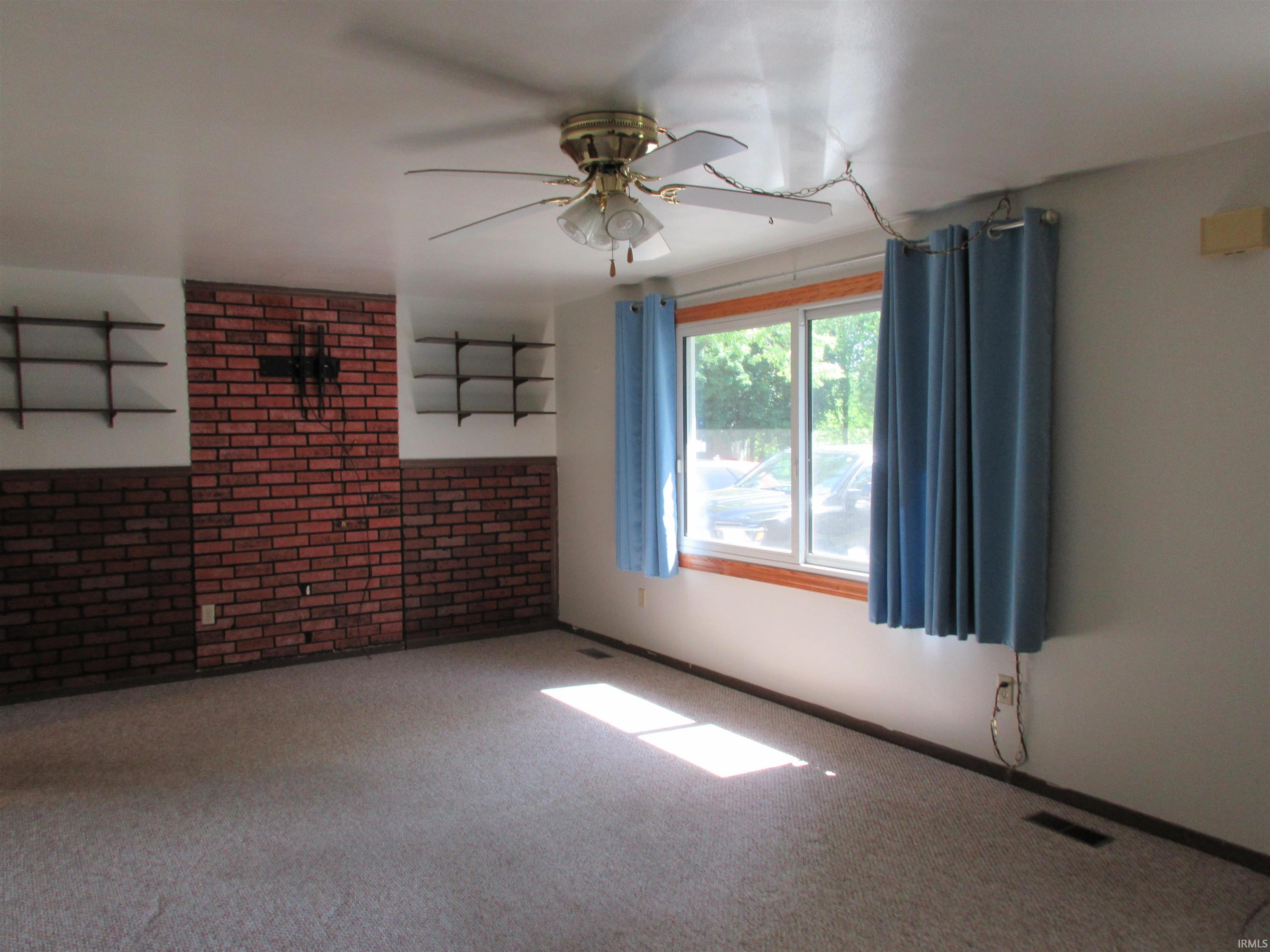 Photo 7 of 1710 N 080 E