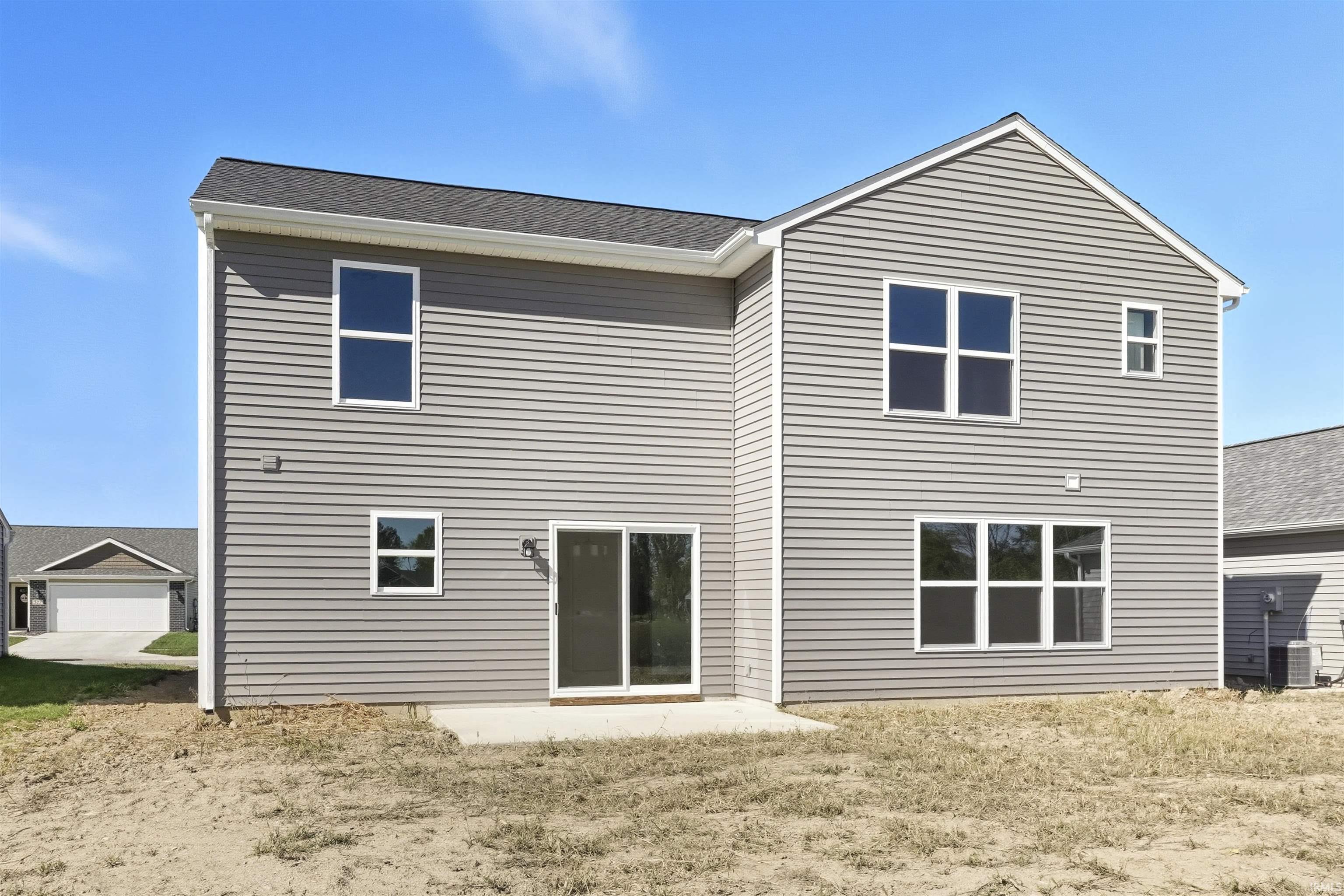 Photo 19 of 542 Lago Court