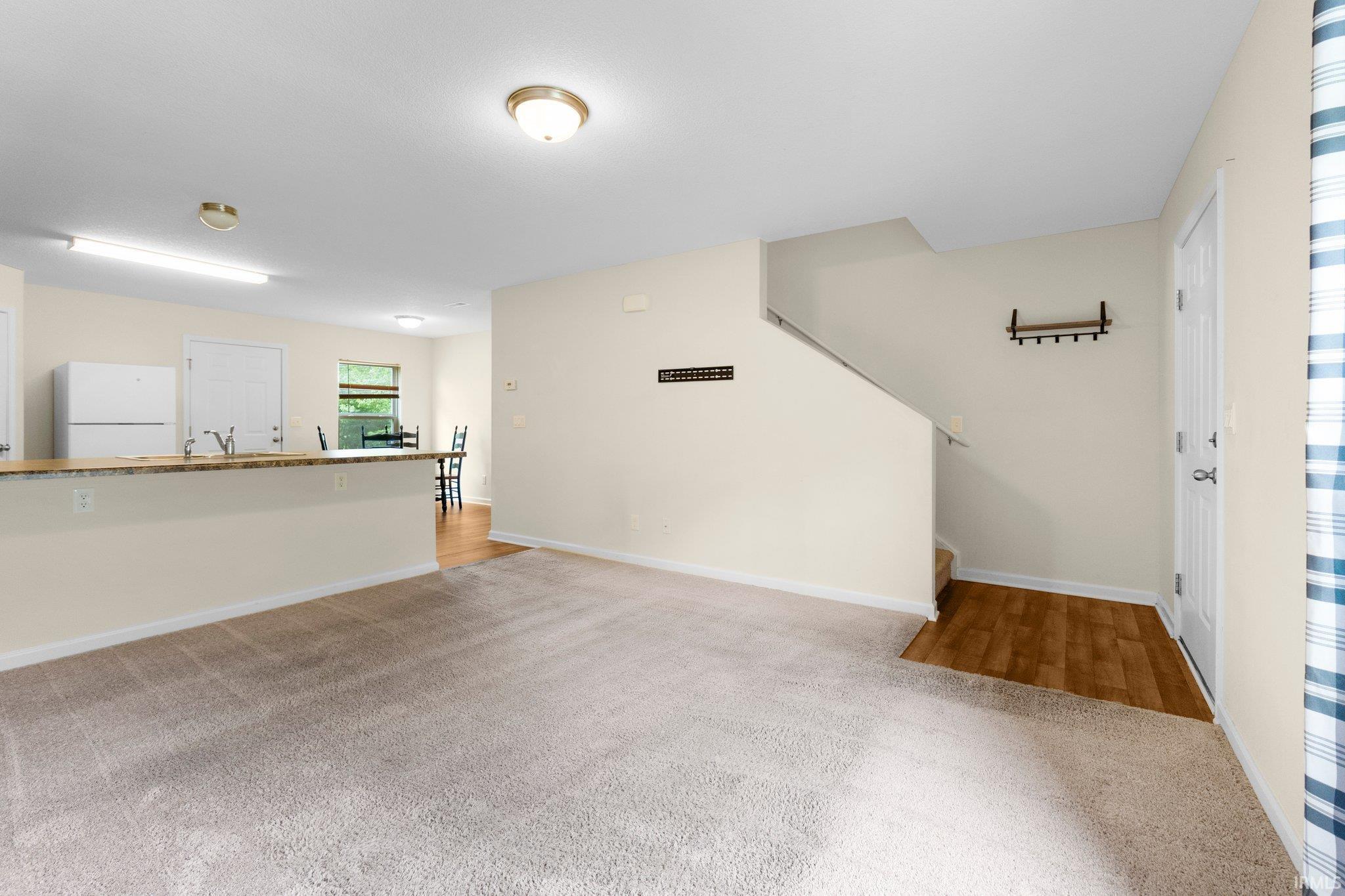 Photo 8 of 496 Arbor Lane