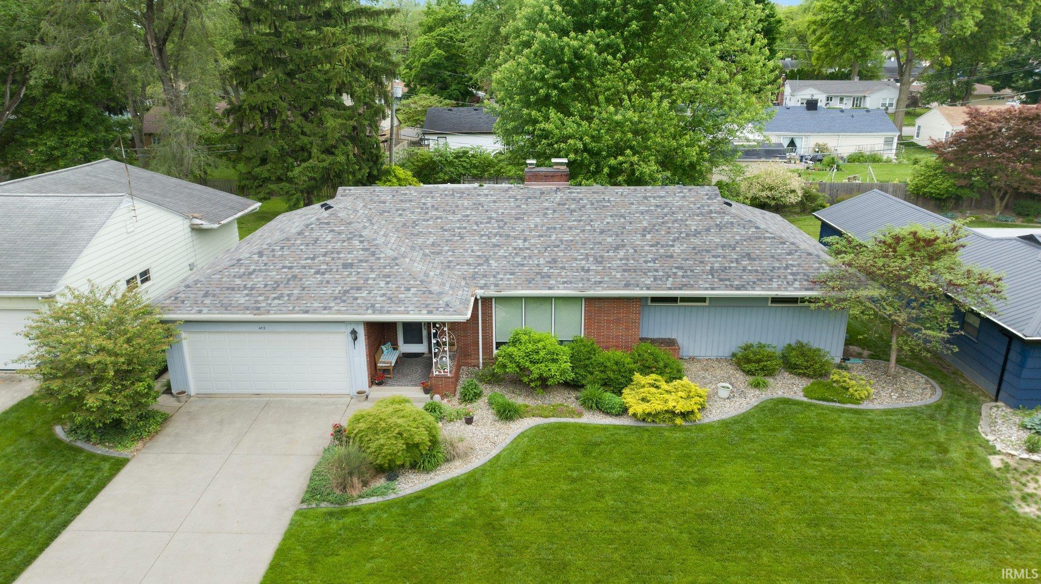 Photo 0 of 4112 Hiawatha Boulevard