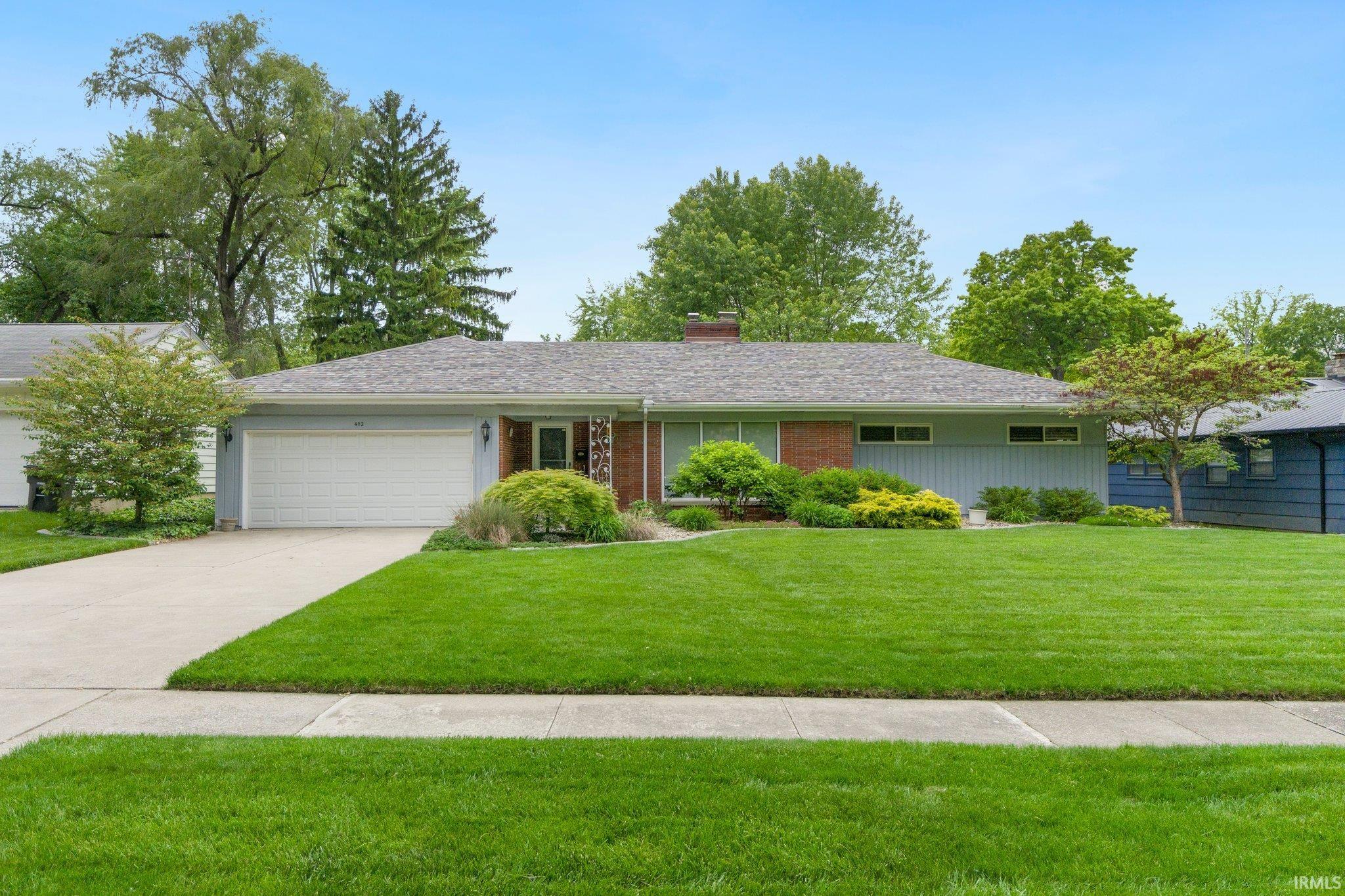 Photo 30 of 4112 Hiawatha Boulevard
