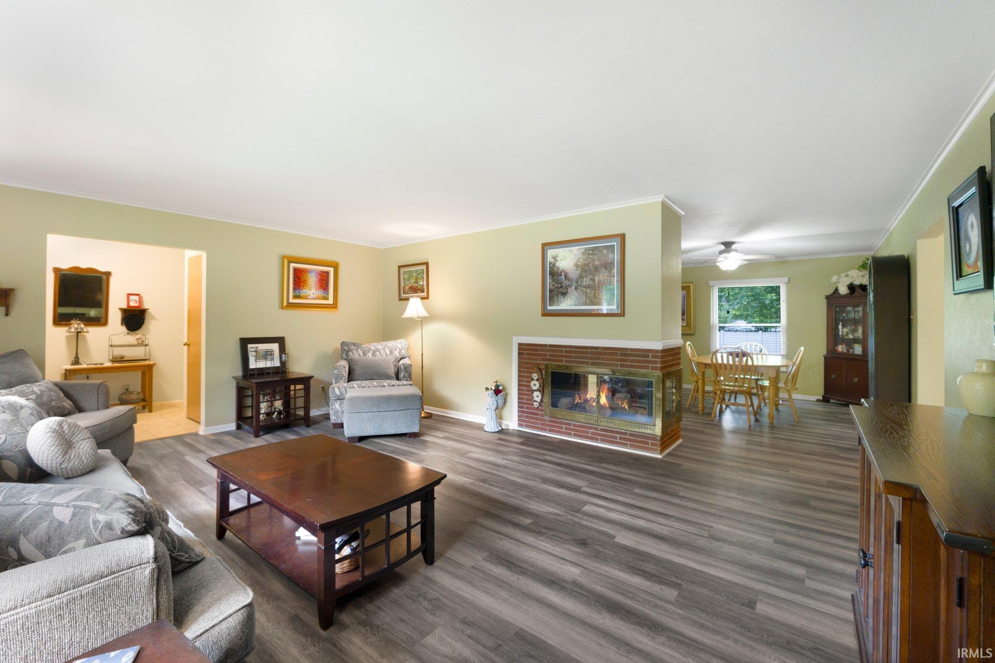 Photo 8 of 4112 Hiawatha Boulevard