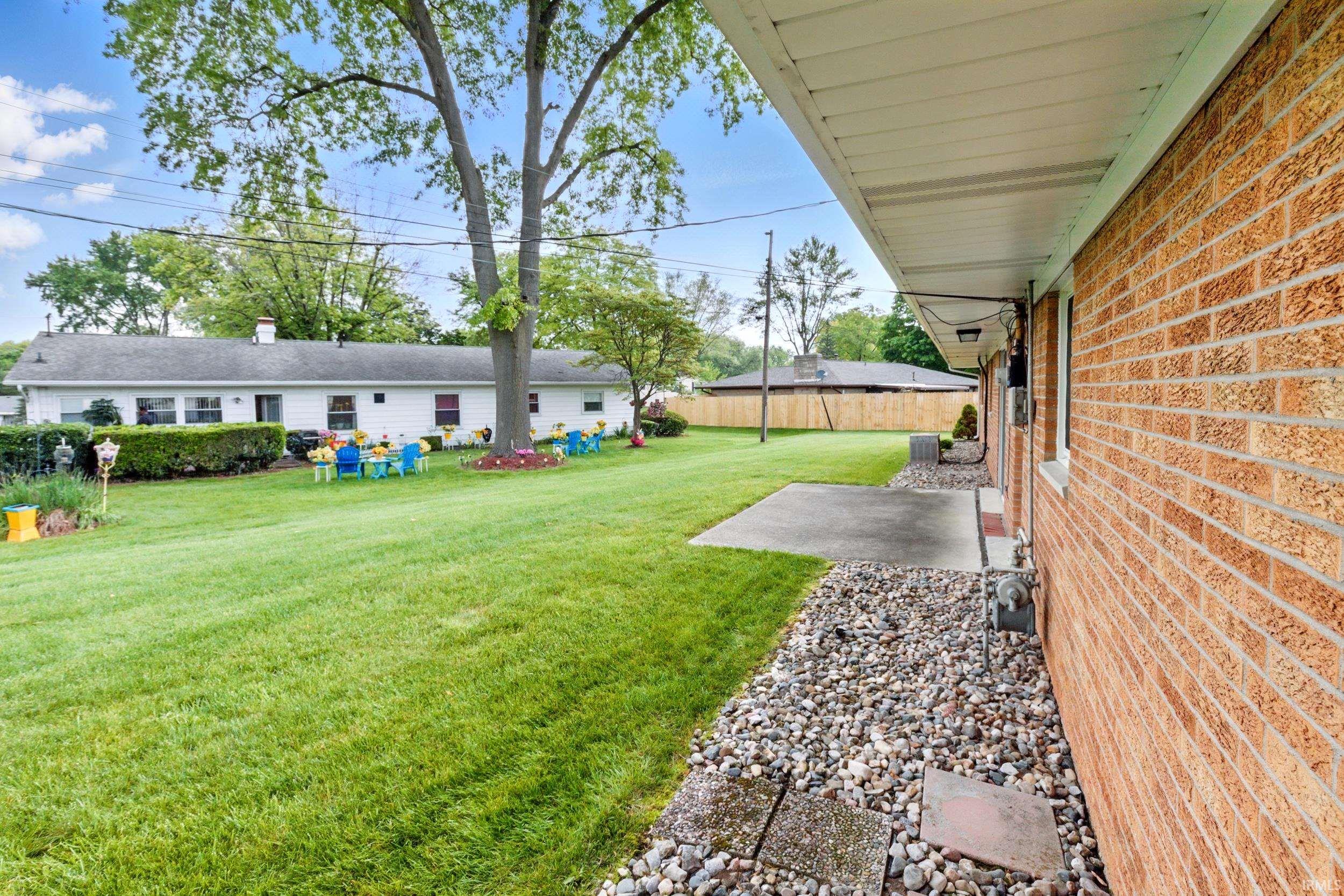 Photo 32 of 928 Hollyhill Drive