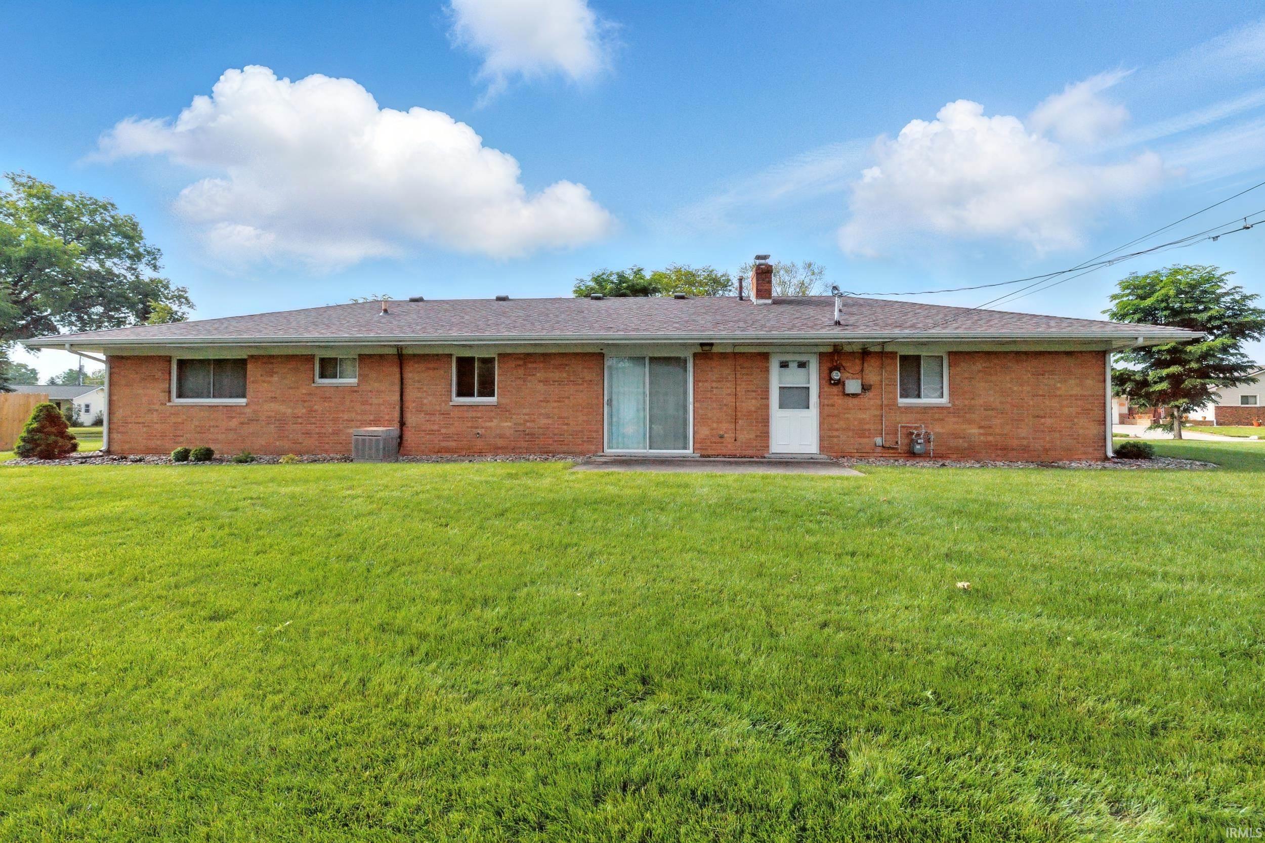 Photo 9 of 928 Hollyhill Drive