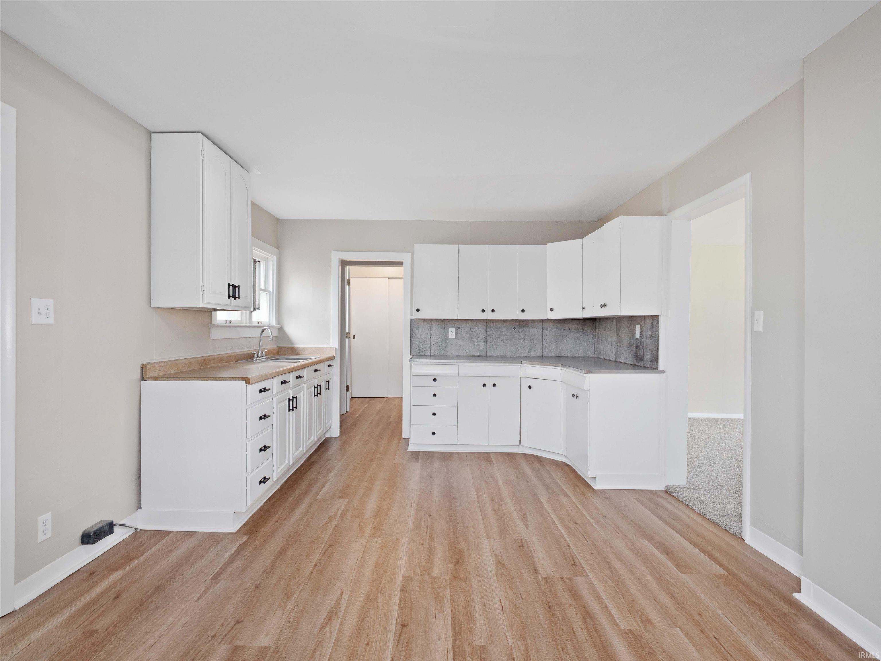 Photo 1 of 8815 W 800