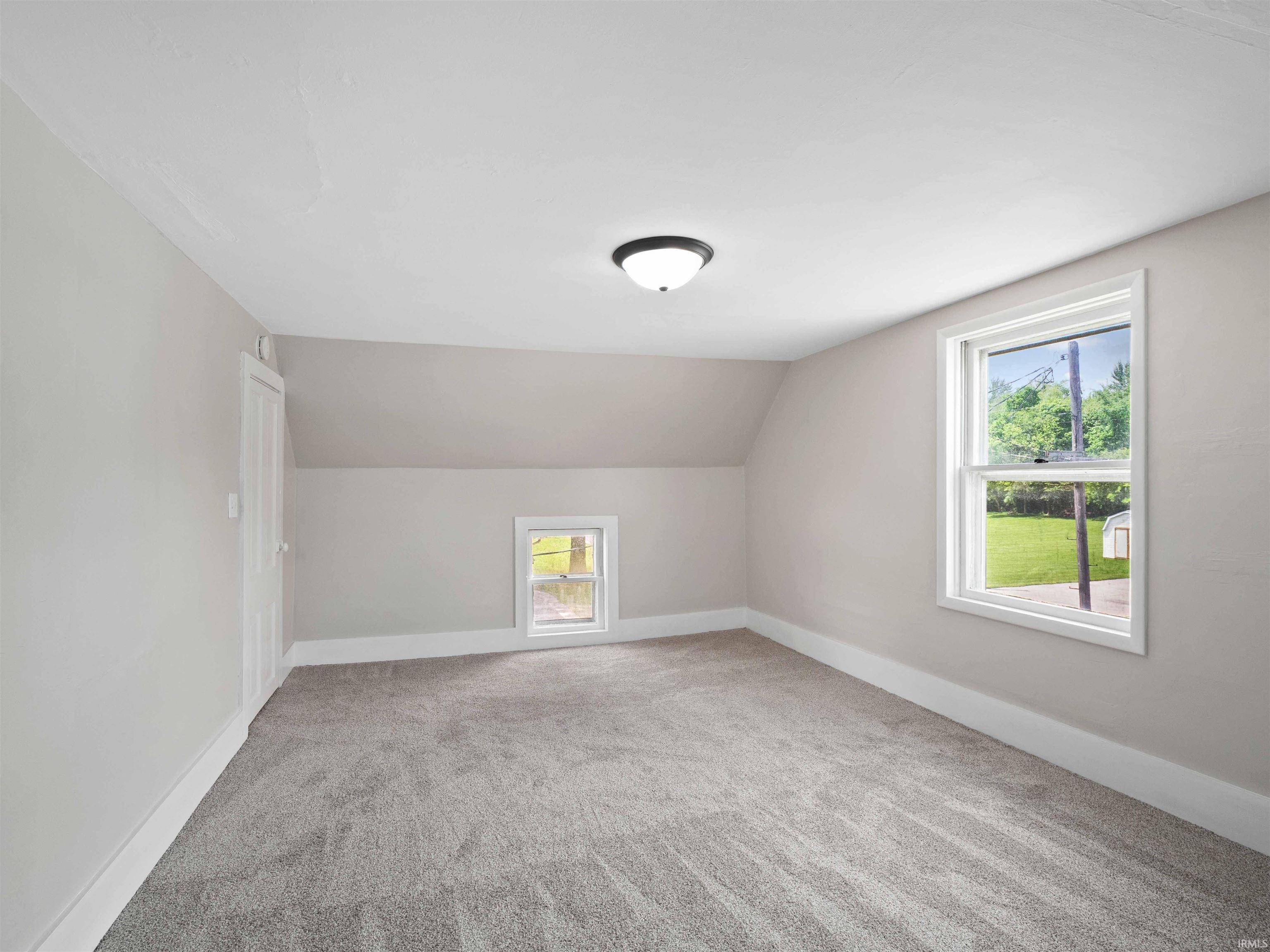 Photo 17 of 8815 W 800