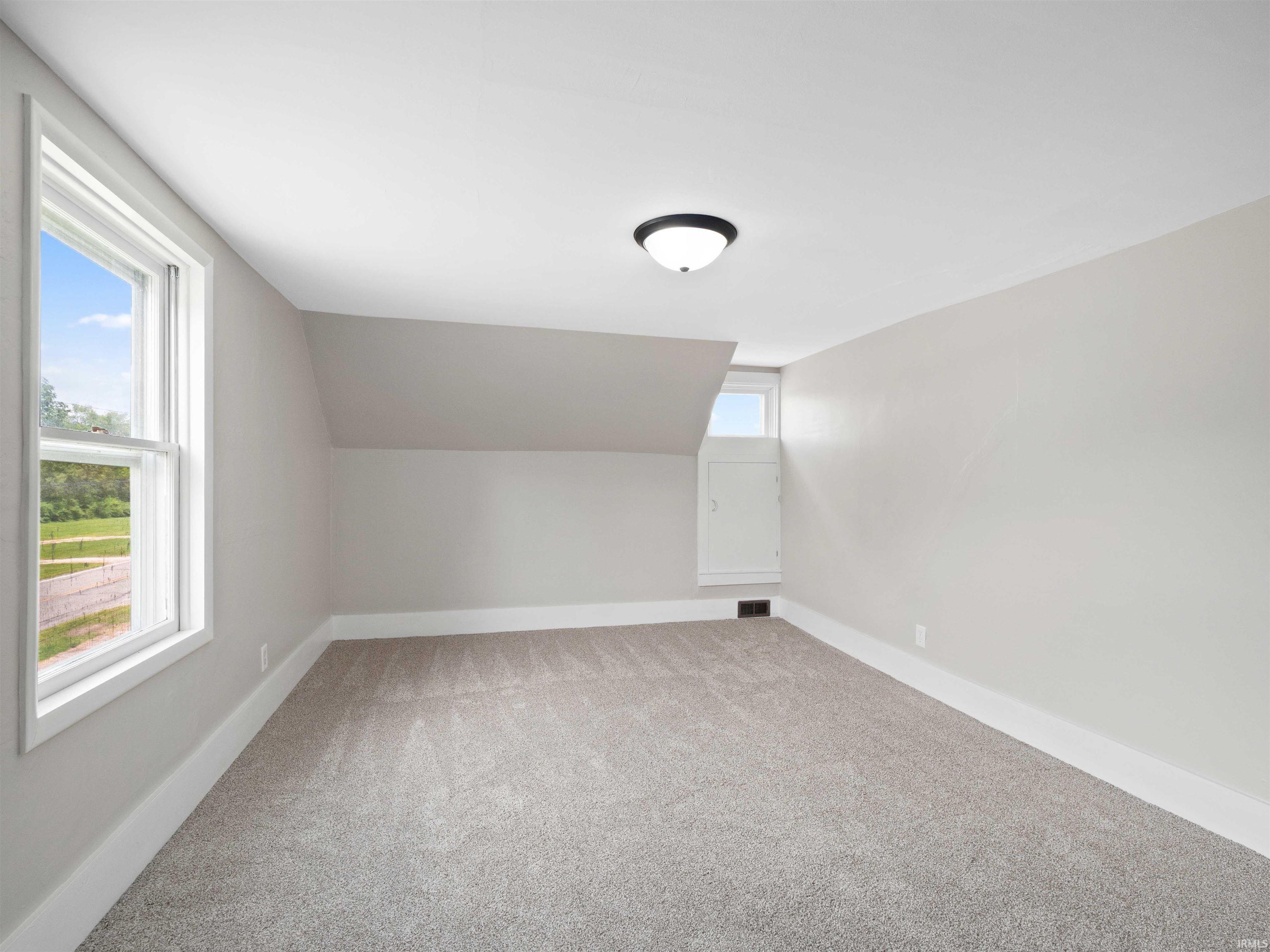 Photo 18 of 8815 W 800