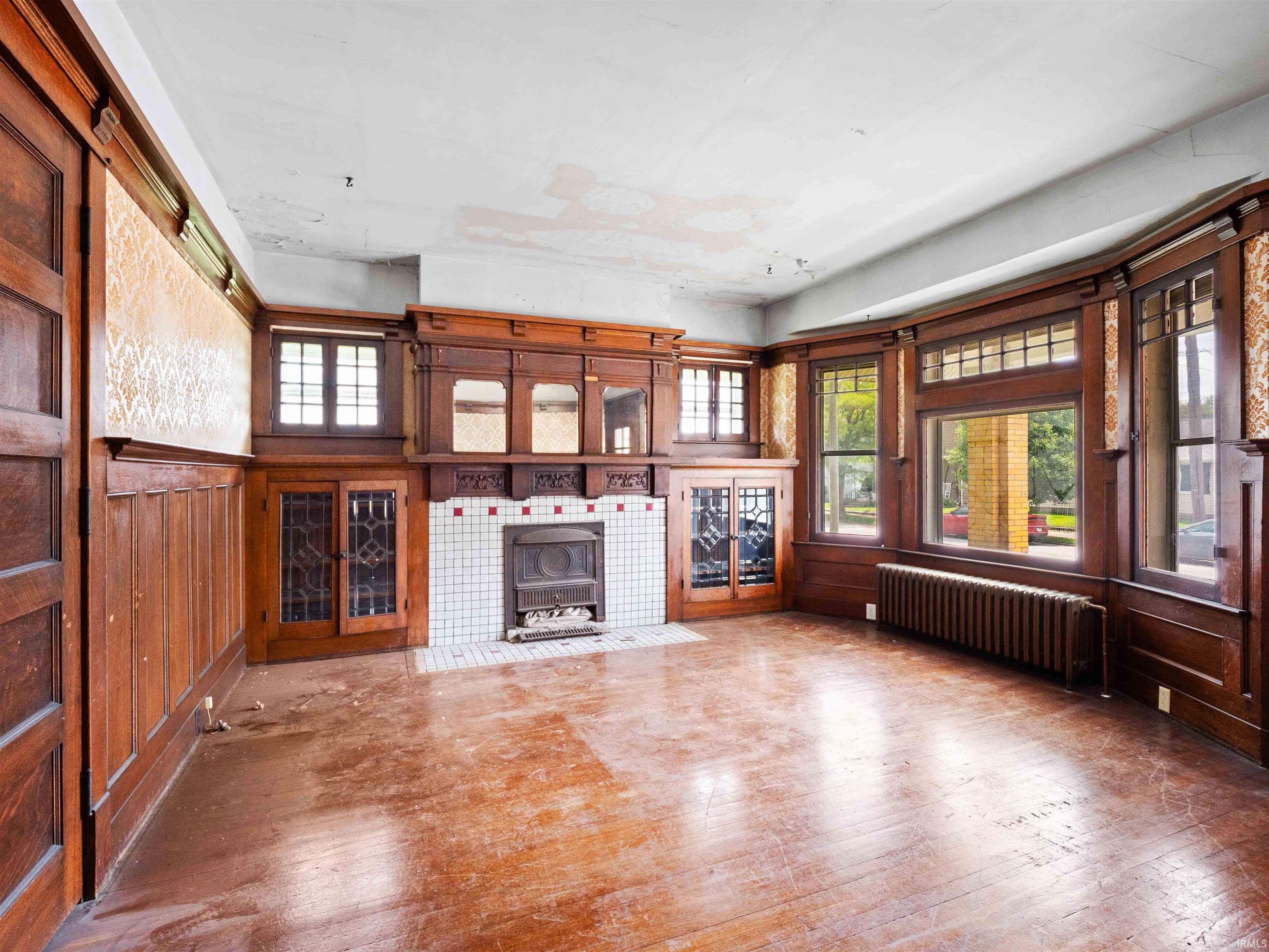Photo 5 of 408 E Market Street