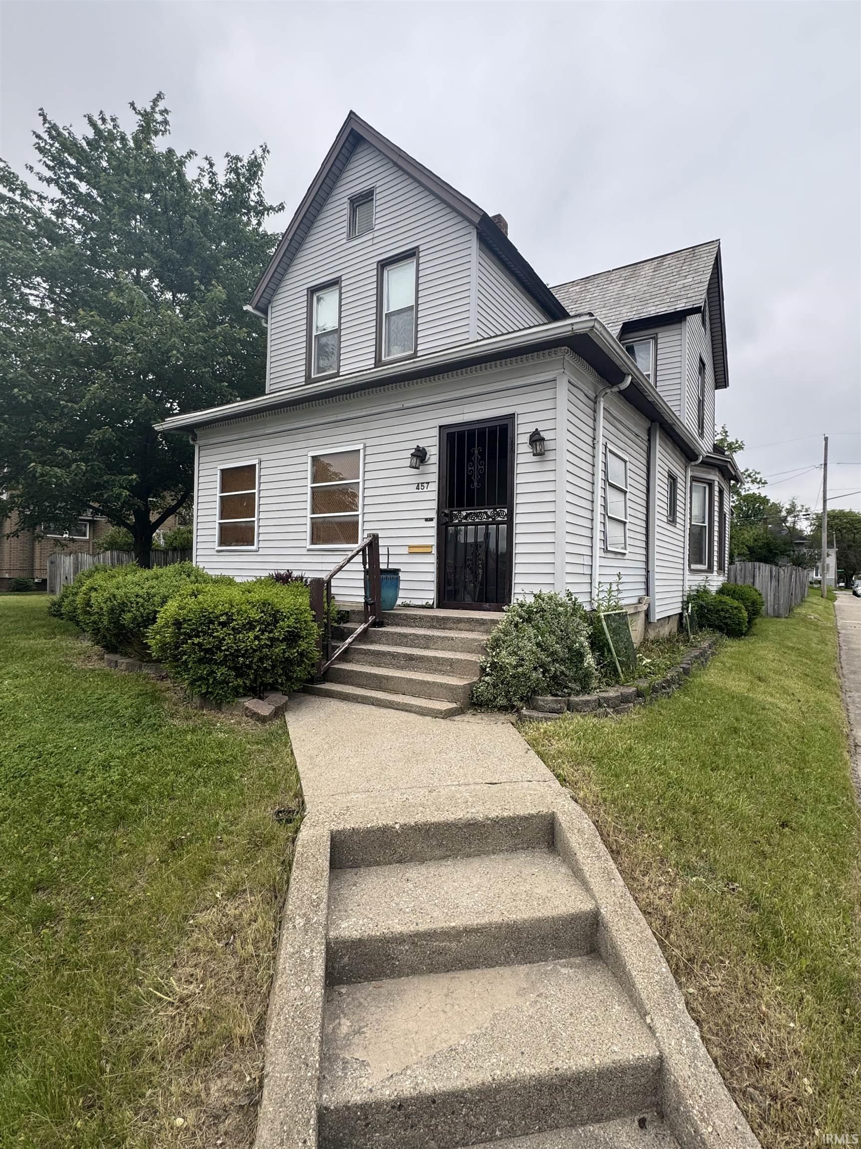 Photo 14 of 457 E Leith Street
