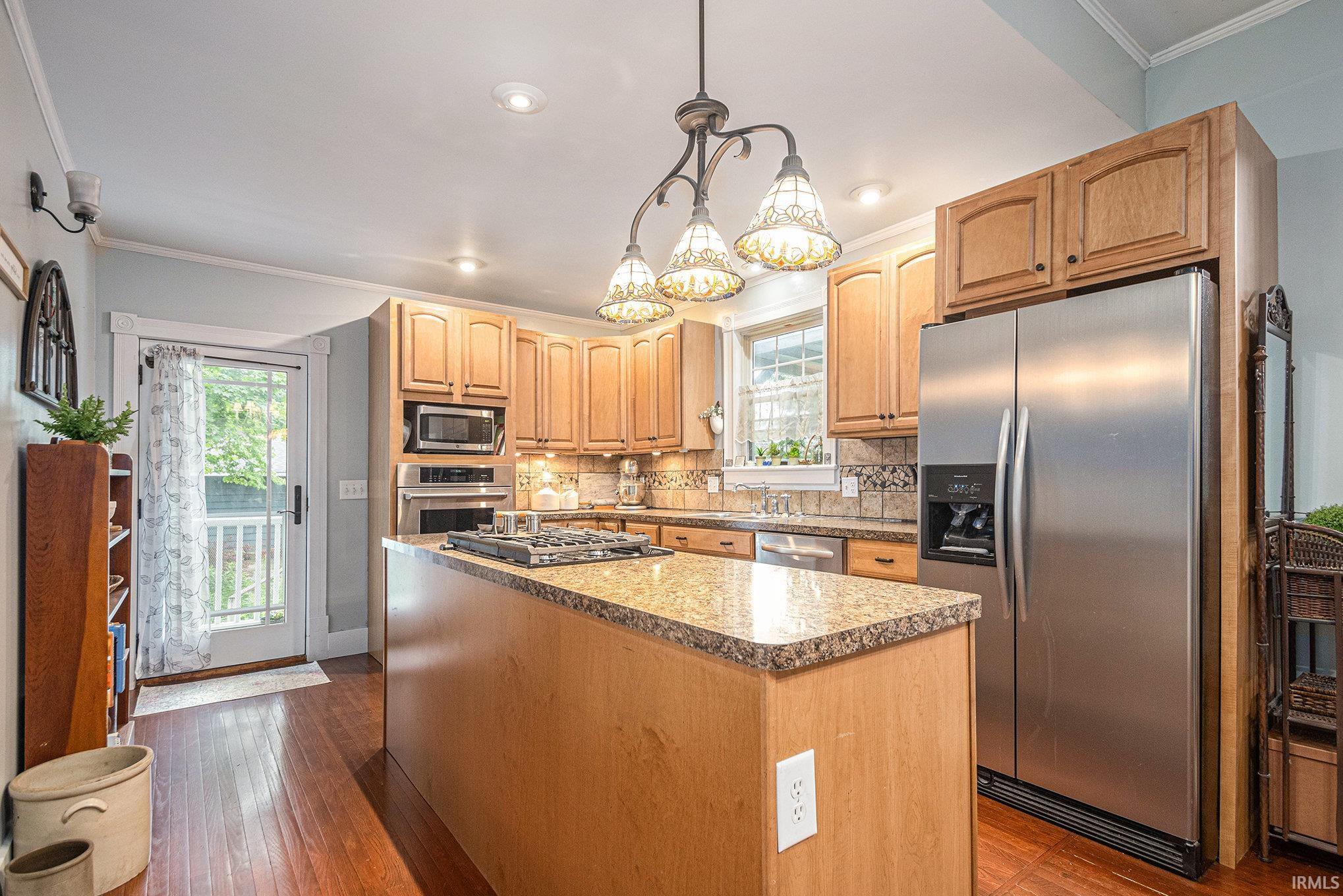 Photo 10 of 411 S 6Th Street