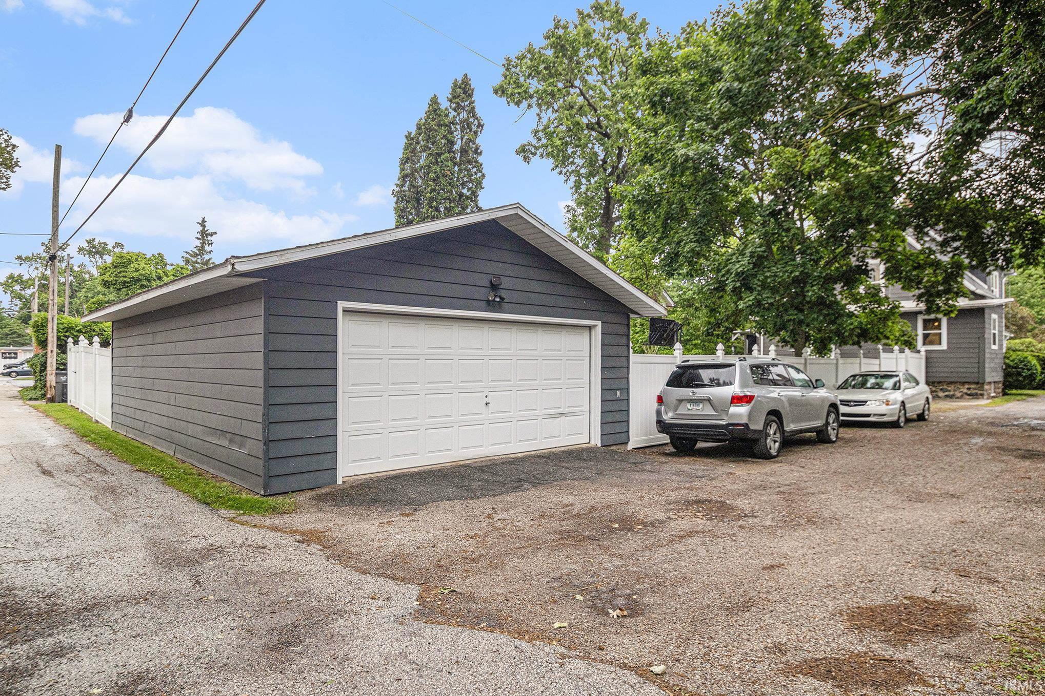 Photo 31 of 411 S 6Th Street
