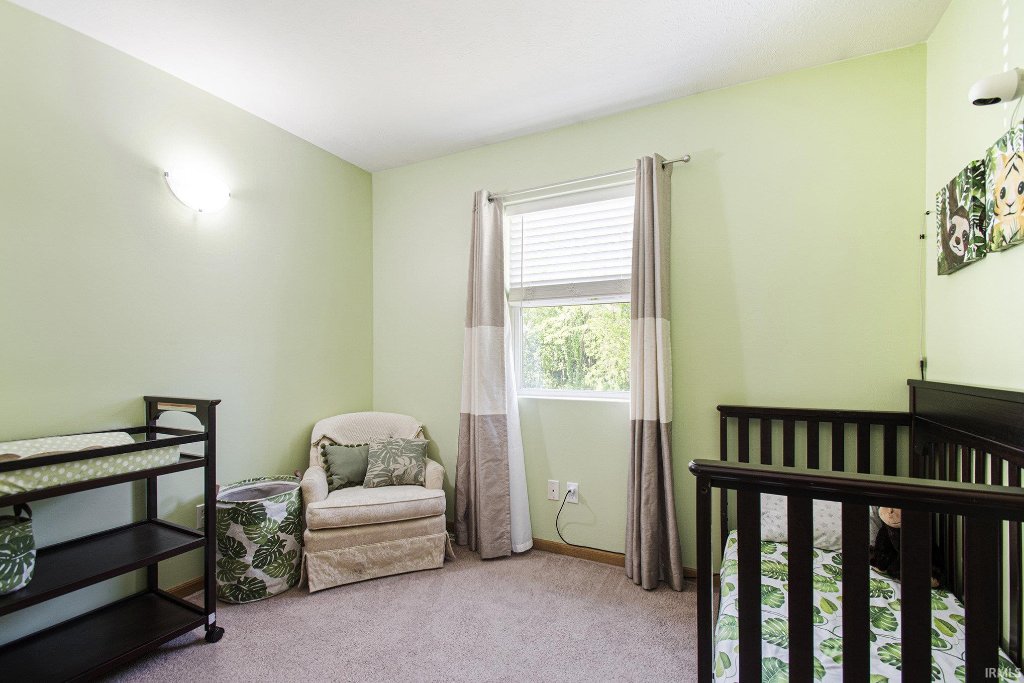 Photo 10 of 907 Eagle Boulevard