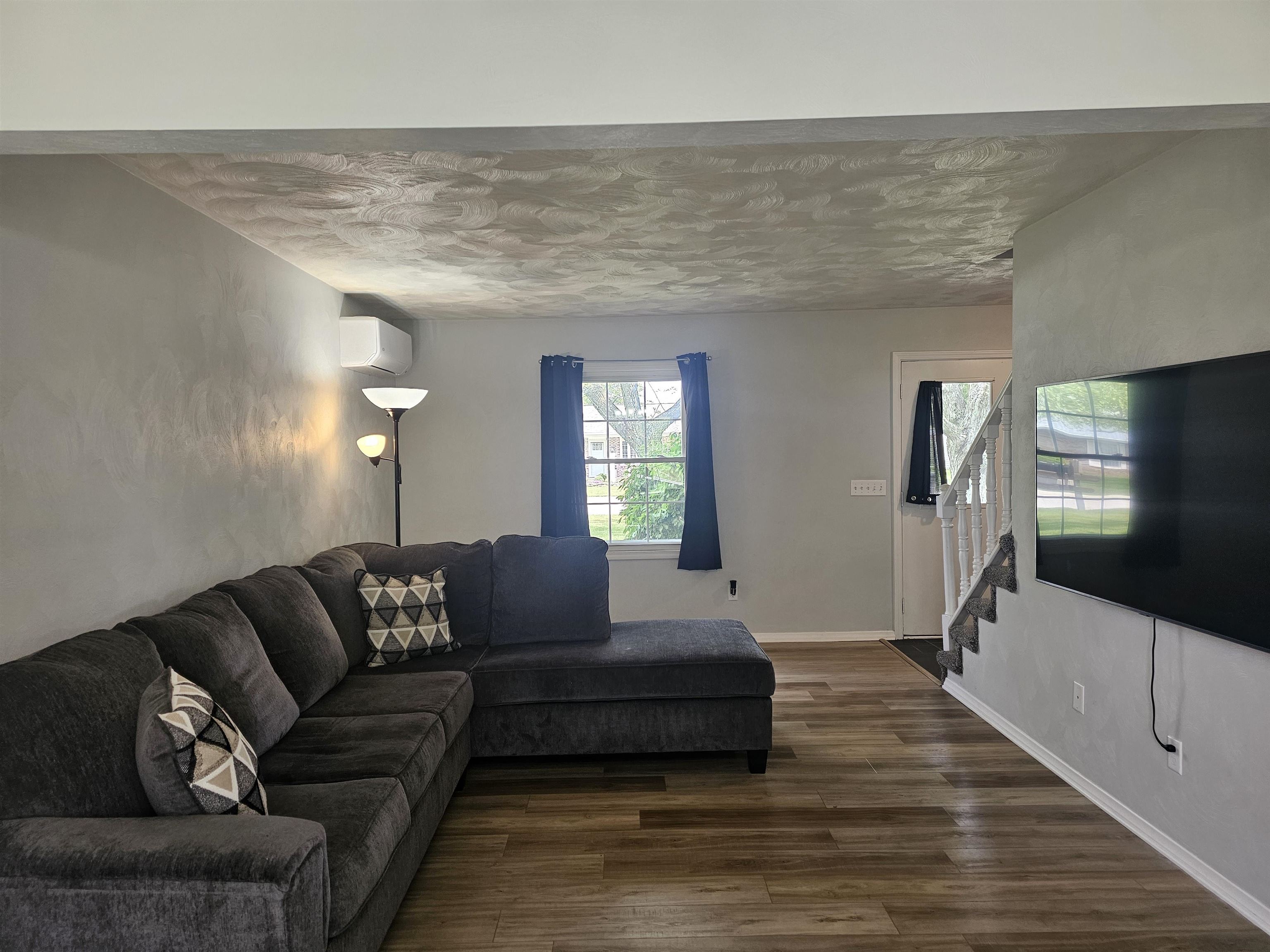 Photo 1 of 1326 Stag Drive