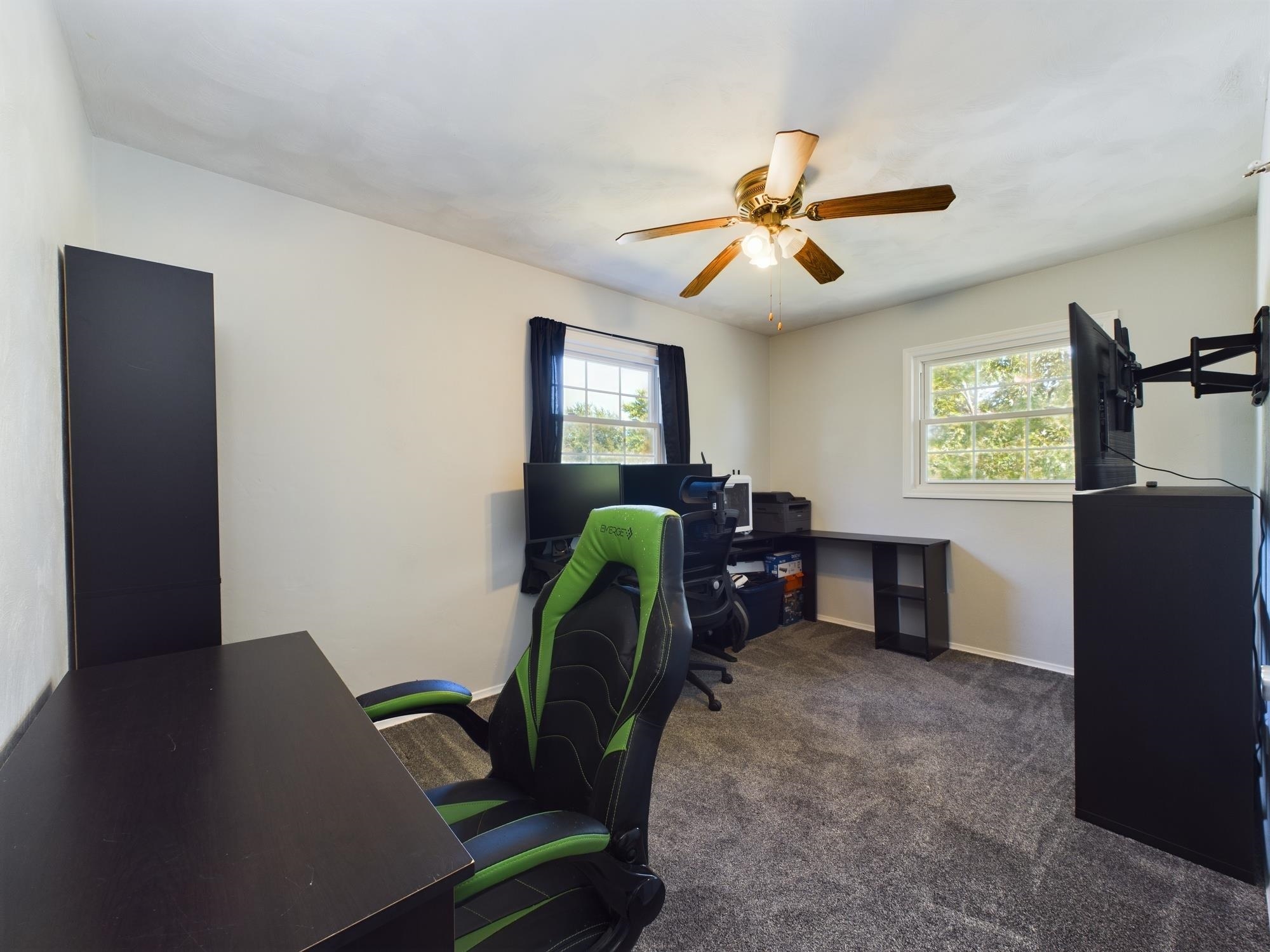 Photo 7 of 1326 Stag Drive