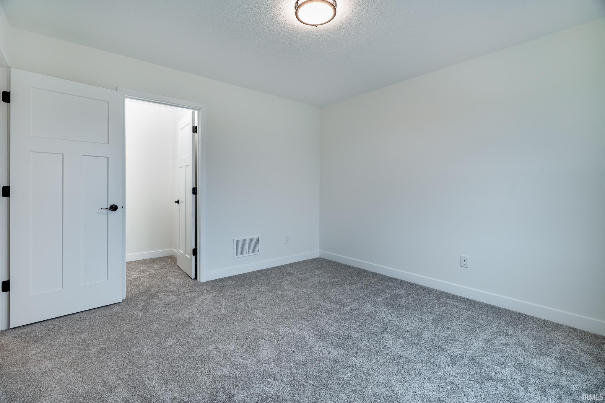 Photo 25 of 4738 Whittlebury Drive