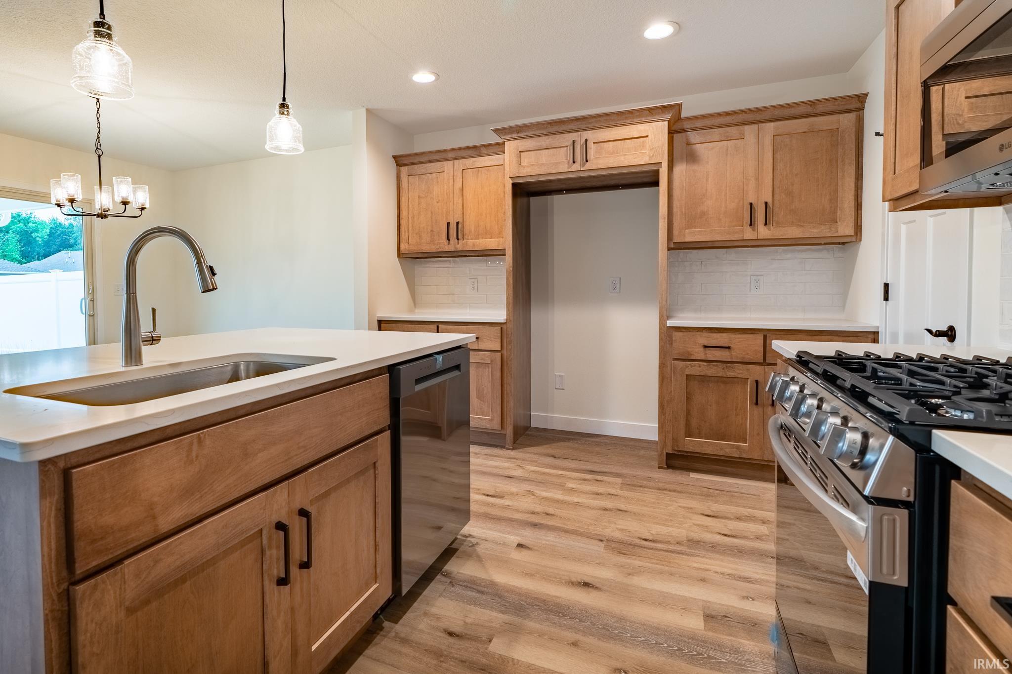 Photo 5 of 4738 Whittlebury Drive