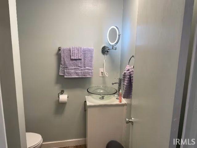 Photo 3 of 1428 E Jefferson Street